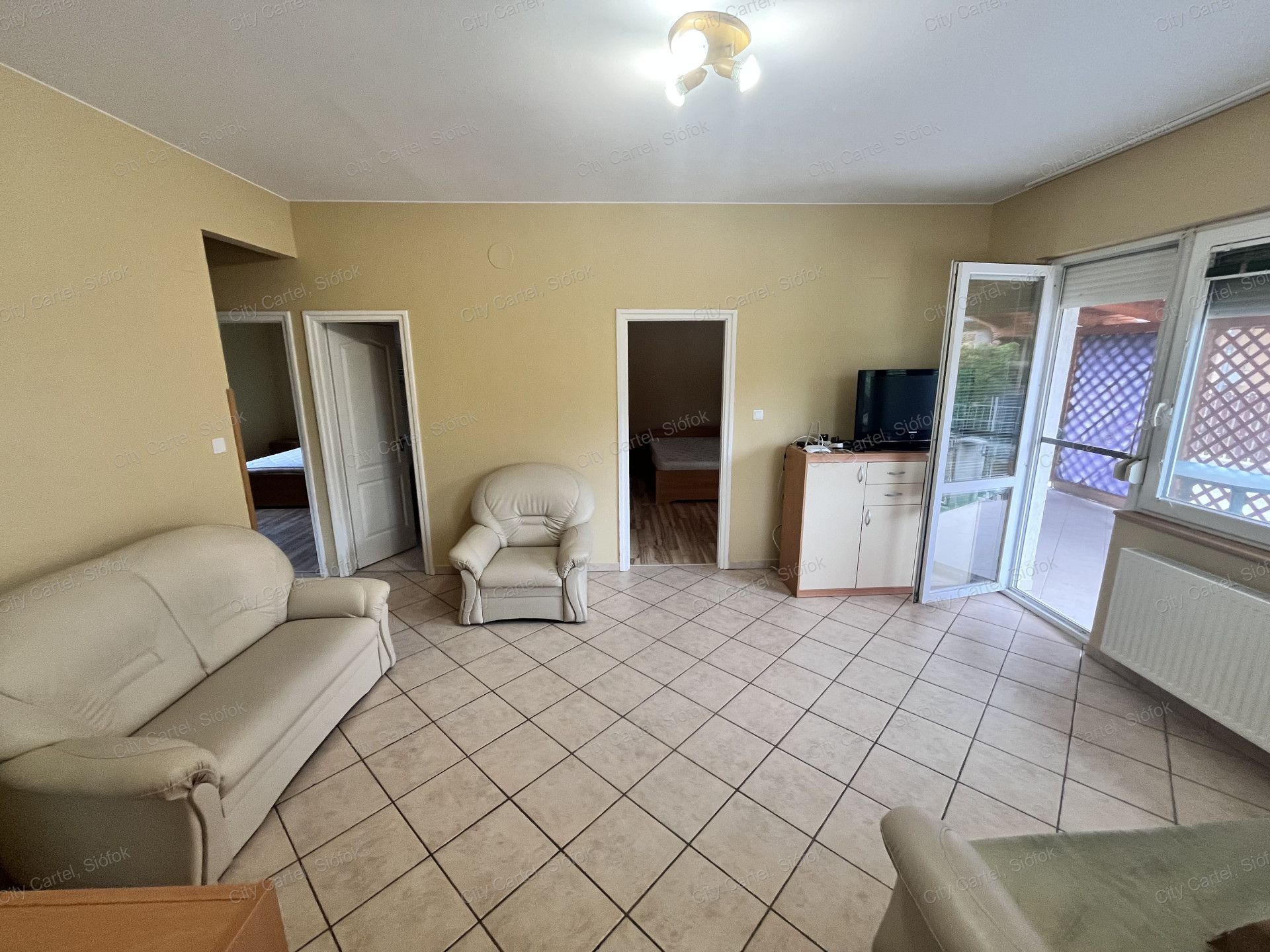 A fájl már létezik a célhelyen: import/kepek/vizjeles_5299931.jpg
For sale house Siófok  74 m<sup>2</sup> 0.35 millió Ft