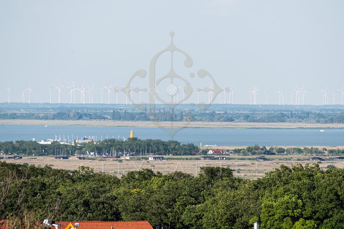 A fájl már létezik a célhelyen: import/kepek/vizjeles_5309222.jpg
Eladó Szálloda, panzió Fertőrákos  600 m<sup>2</sup> 649 millió Ft