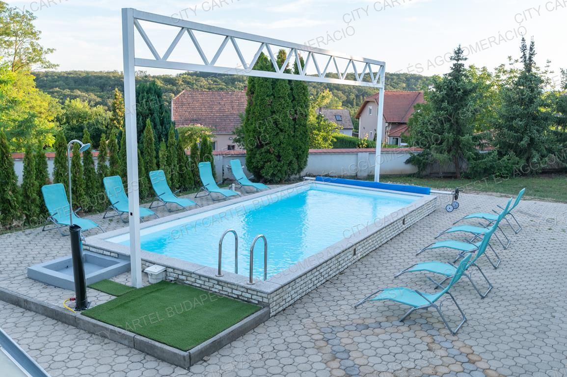 A fájl már létezik a célhelyen: import/kepek/vizjeles_5309286.jpg
Eladó Szálloda, panzió Fertőrákos  600 m<sup>2</sup> 649 millió Ft