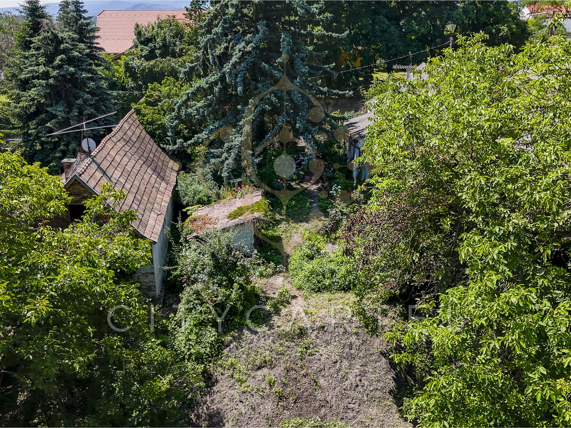 A fájl már létezik a célhelyen: import/kepek/vizjeles_5333374.jpg
Eladó Építési telek Verőce  996 m<sup>2</sup> 58 millió Ft