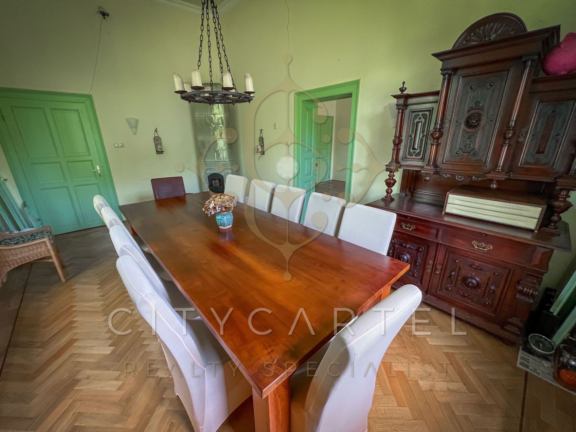 A fájl már létezik a célhelyen: import/kepek/vizjeles_5340417.jpg
For sale Villa, castle, mansion Kunadacs  600 m<sup>2</sup> 385000 EUR