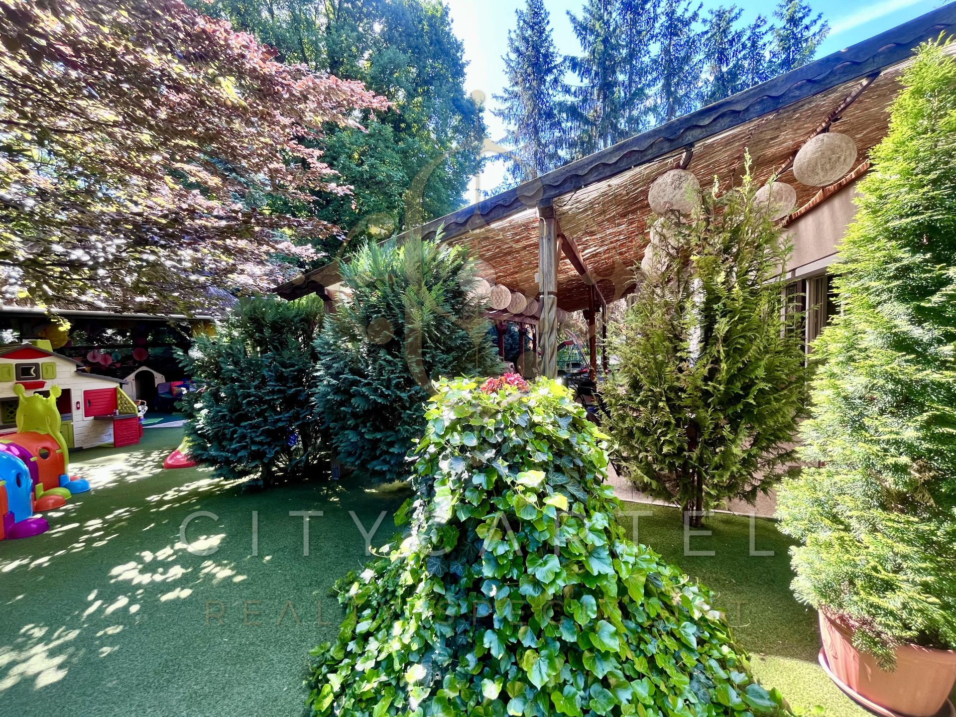 A fájl már létezik a célhelyen: import/kepek/vizjeles_5342230.jpg
For sale Restaurant, inn, confectionery Gyöngyös  300 m<sup>2</sup> 198.7 millió Ft