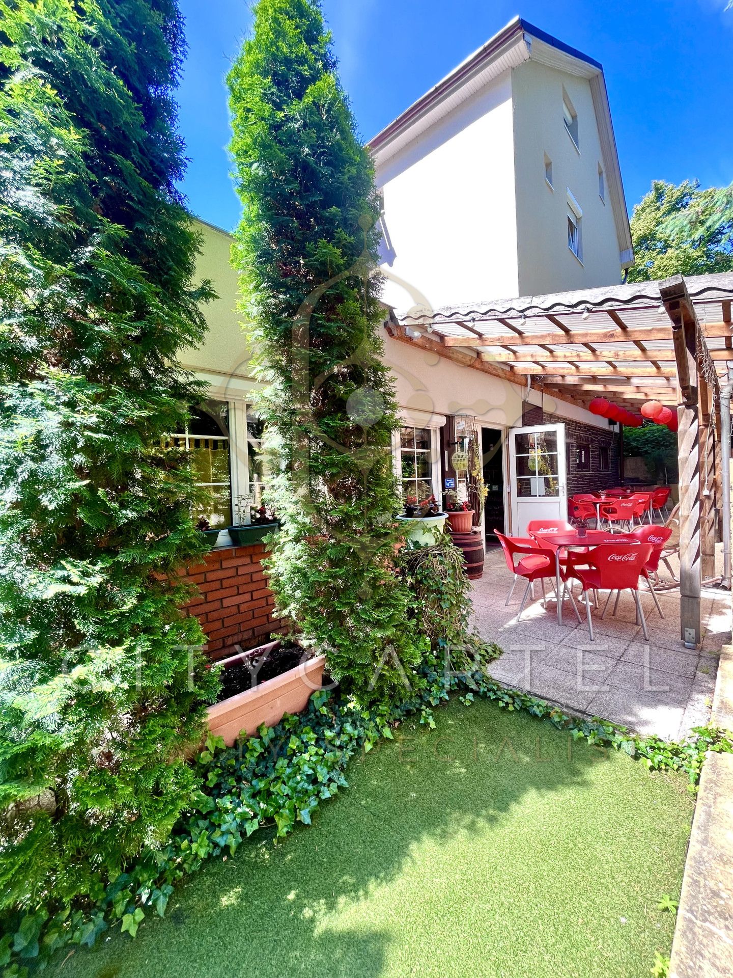 A fájl már létezik a célhelyen: import/kepek/vizjeles_5342232.jpg
For sale Restaurant, inn, confectionery Gyöngyös  300 m<sup>2</sup> 198.7 millió Ft
