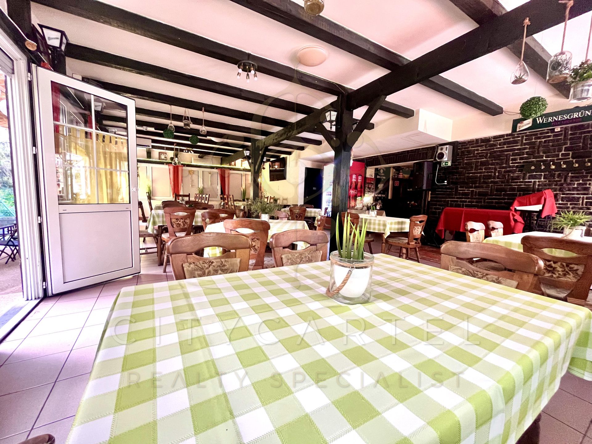 A fájl már létezik a célhelyen: import/kepek/vizjeles_5342234.jpg
For sale Restaurant, inn, confectionery Gyöngyös  300 m<sup>2</sup> 198.7 millió Ft