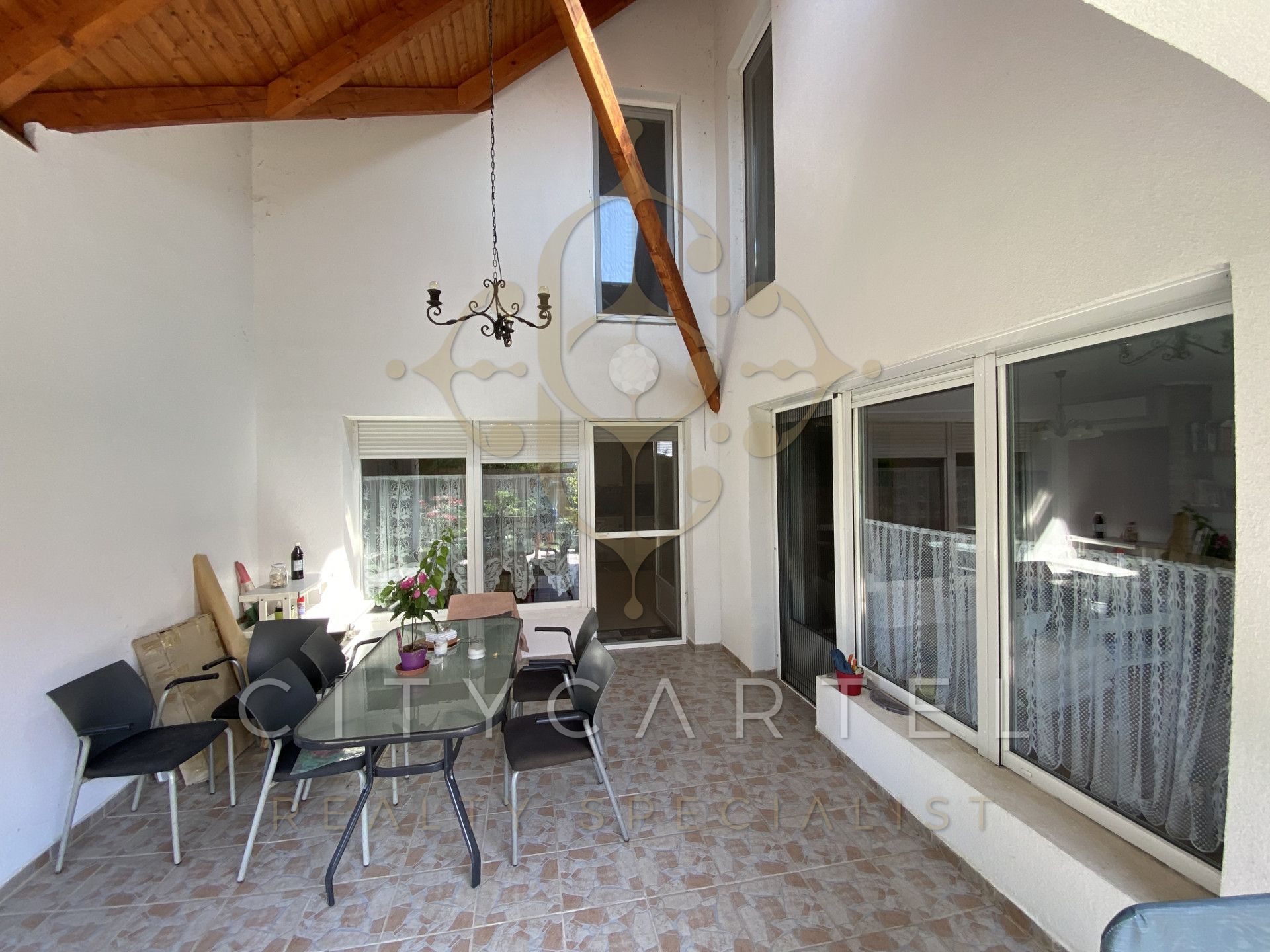 A fájl már létezik a célhelyen: import/kepek/vizjeles_5357555.jpg
For sale house Balatonboglár  310 m<sup>2</sup> 169.99 millió Ft