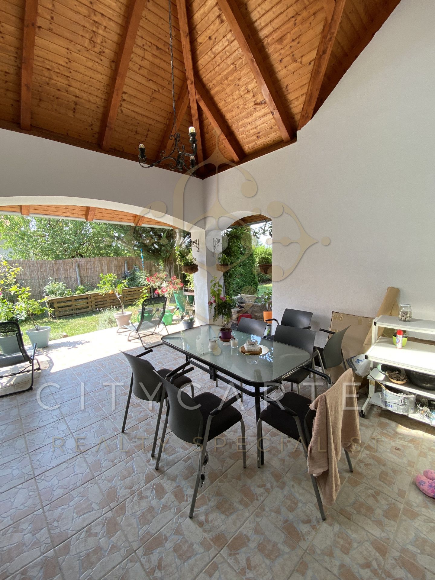 A fájl már létezik a célhelyen: import/kepek/vizjeles_5357560.jpg
For sale house Balatonboglár  310 m<sup>2</sup> 169.99 millió Ft