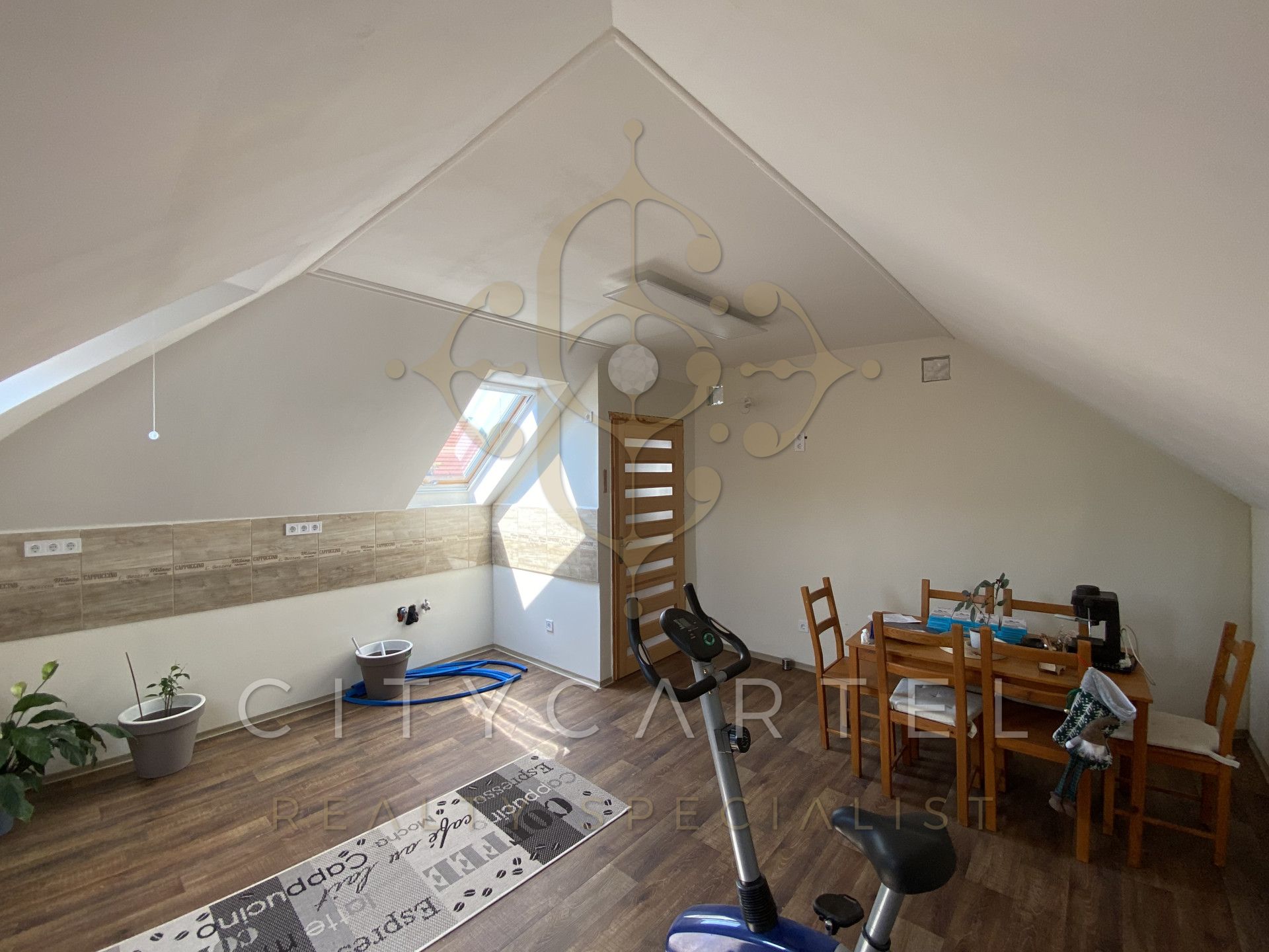 A fájl már létezik a célhelyen: import/kepek/vizjeles_5357569.jpg
For sale house Balatonboglár  310 m<sup>2</sup> 169.99 millió Ft