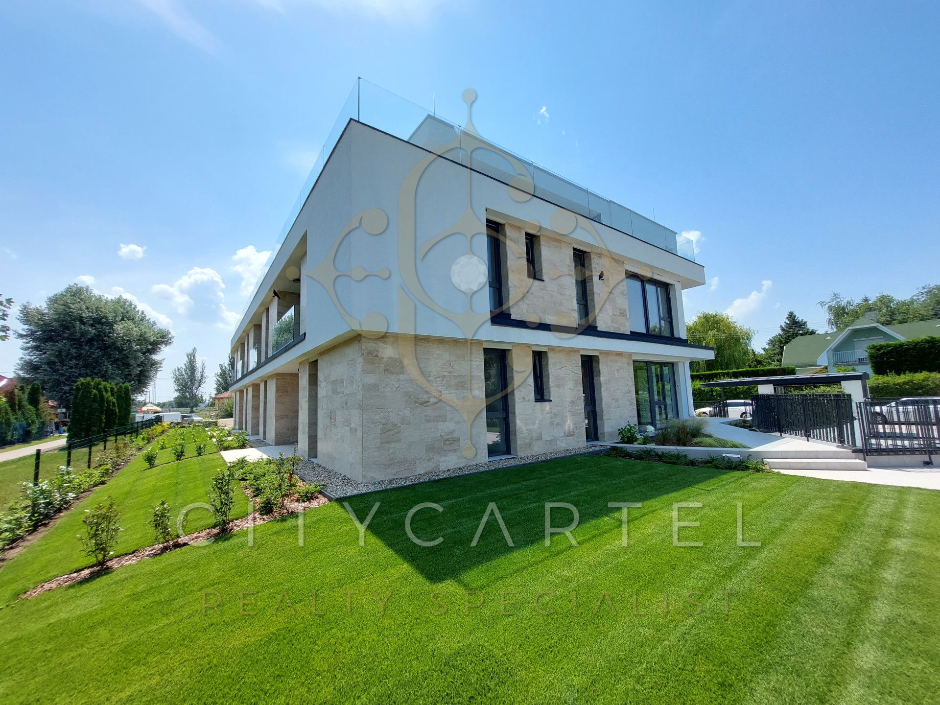 A fájl már létezik a célhelyen: import/kepek/vizjeles_5359396.jpg
Eladó Téglalakás Zamárdi  43 m<sup>2</sup> 63.83475 millió Ft