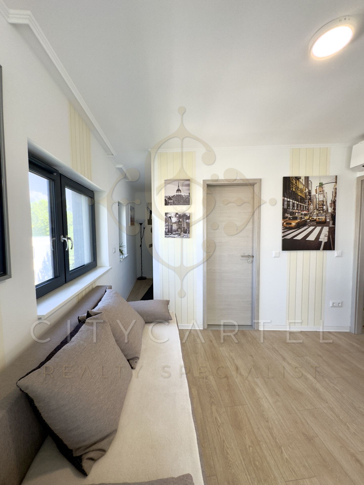 A fájl már létezik a célhelyen: import/kepek/vizjeles_5366203.jpg
For sale flat Siófok  125 m<sup>2</sup> 194.9 millió Ft