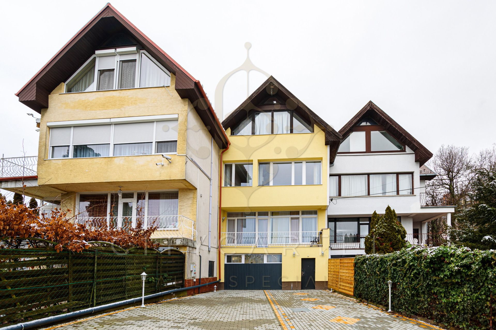 A fájl már létezik a célhelyen: import/kepek/vizjeles_5369042.jpg
For sale Terraced house Budapest, XII. kerület  296 m<sup>2</sup> 445 millió Ft