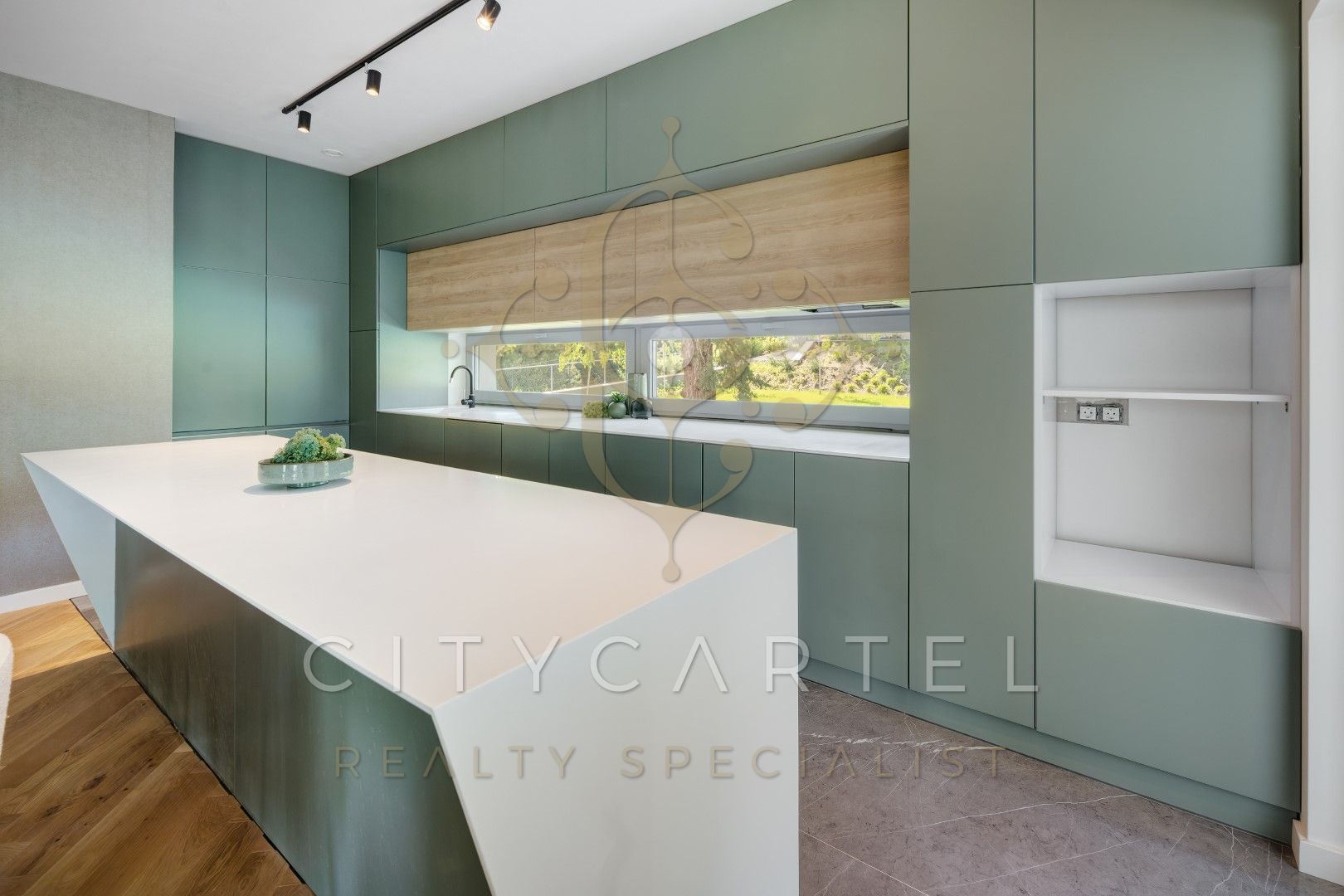 A fájl már létezik a célhelyen: import/kepek/vizjeles_5369330.jpg
For sale Villa, castle, mansion Budapest, II. kerület  420 m<sup>2</sup> 1250 millió Ft