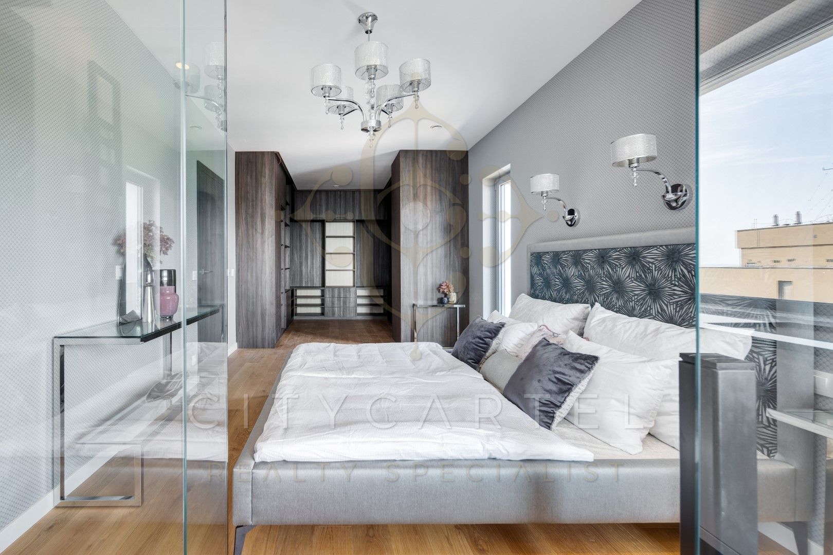 A fájl már létezik a célhelyen: import/kepek/vizjeles_5369346.jpg
For sale Villa, castle, mansion Budapest, II. kerület  420 m<sup>2</sup> 1250 millió Ft