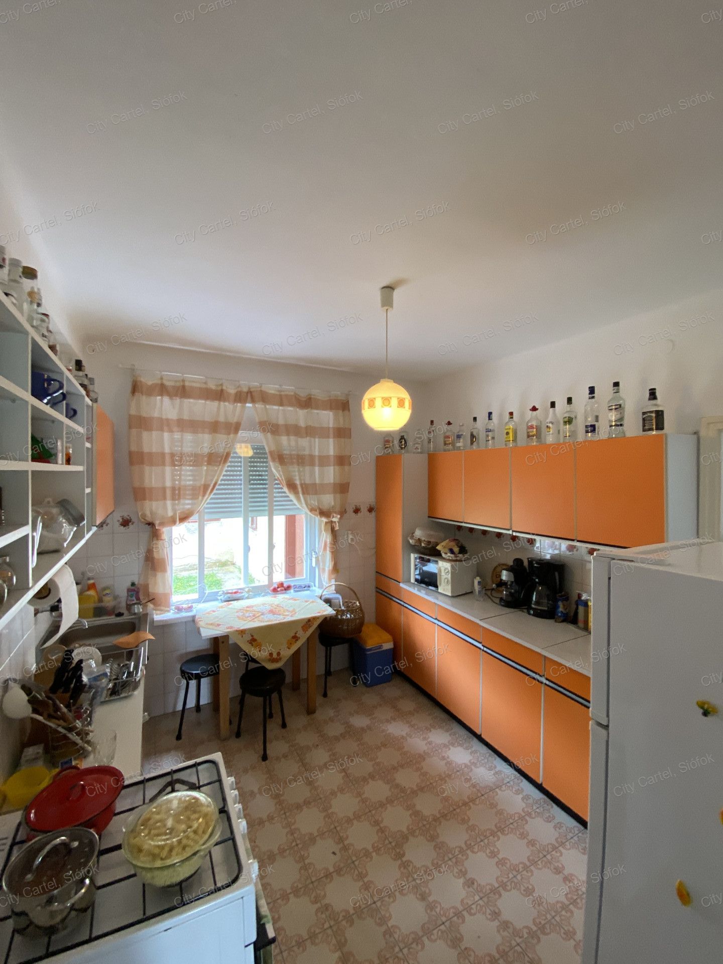A fájl már létezik a célhelyen: import/kepek/vizjeles_5381737.jpg
Eladó nyaraló Fonyód  140 m<sup>2</sup> 74.9 millió Ft