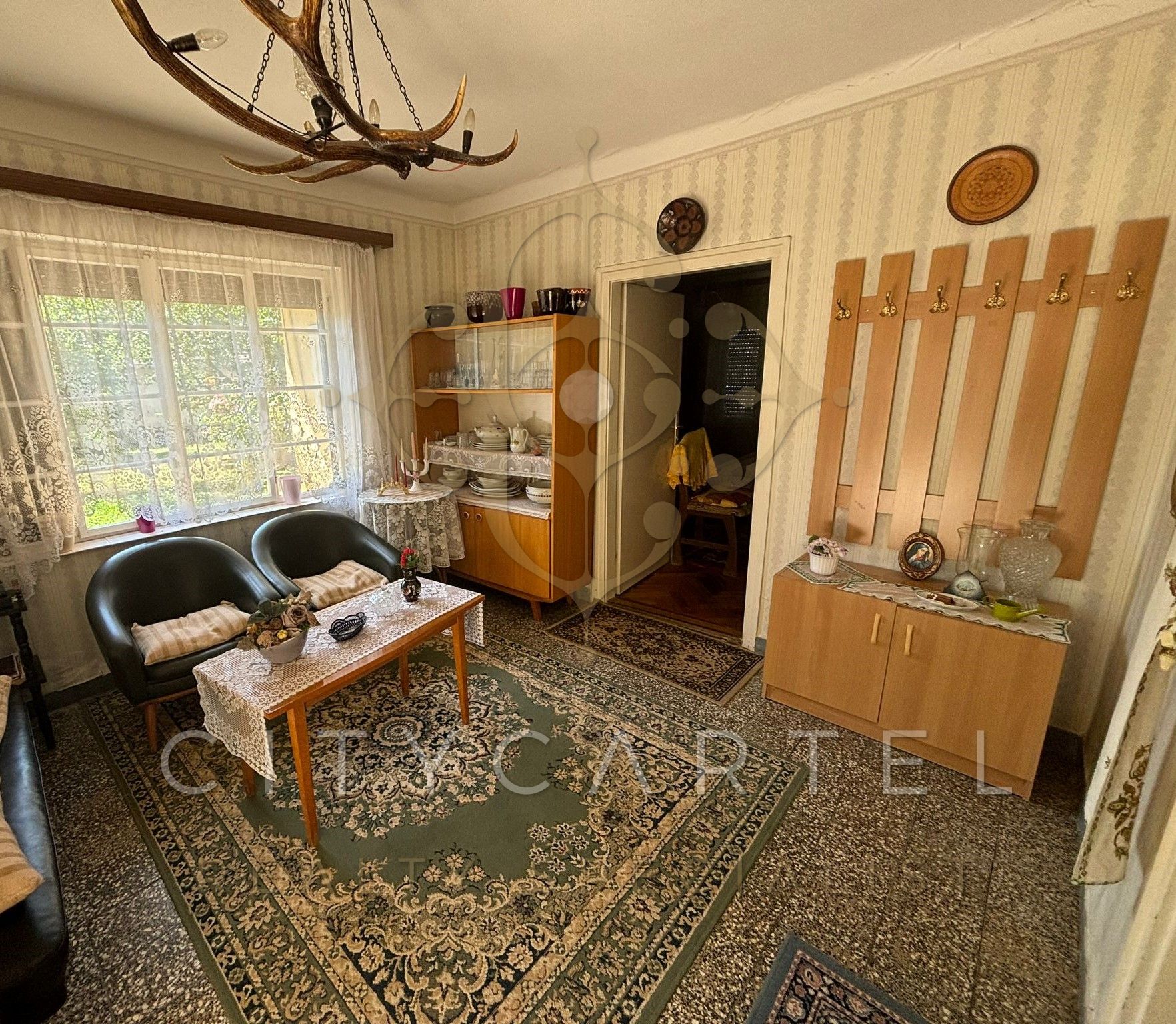 A fájl már létezik a célhelyen: import/kepek/vizjeles_5384183.jpg
Eladó Családi ház Hács  82 m<sup>2</sup> 34.9 millió Ft