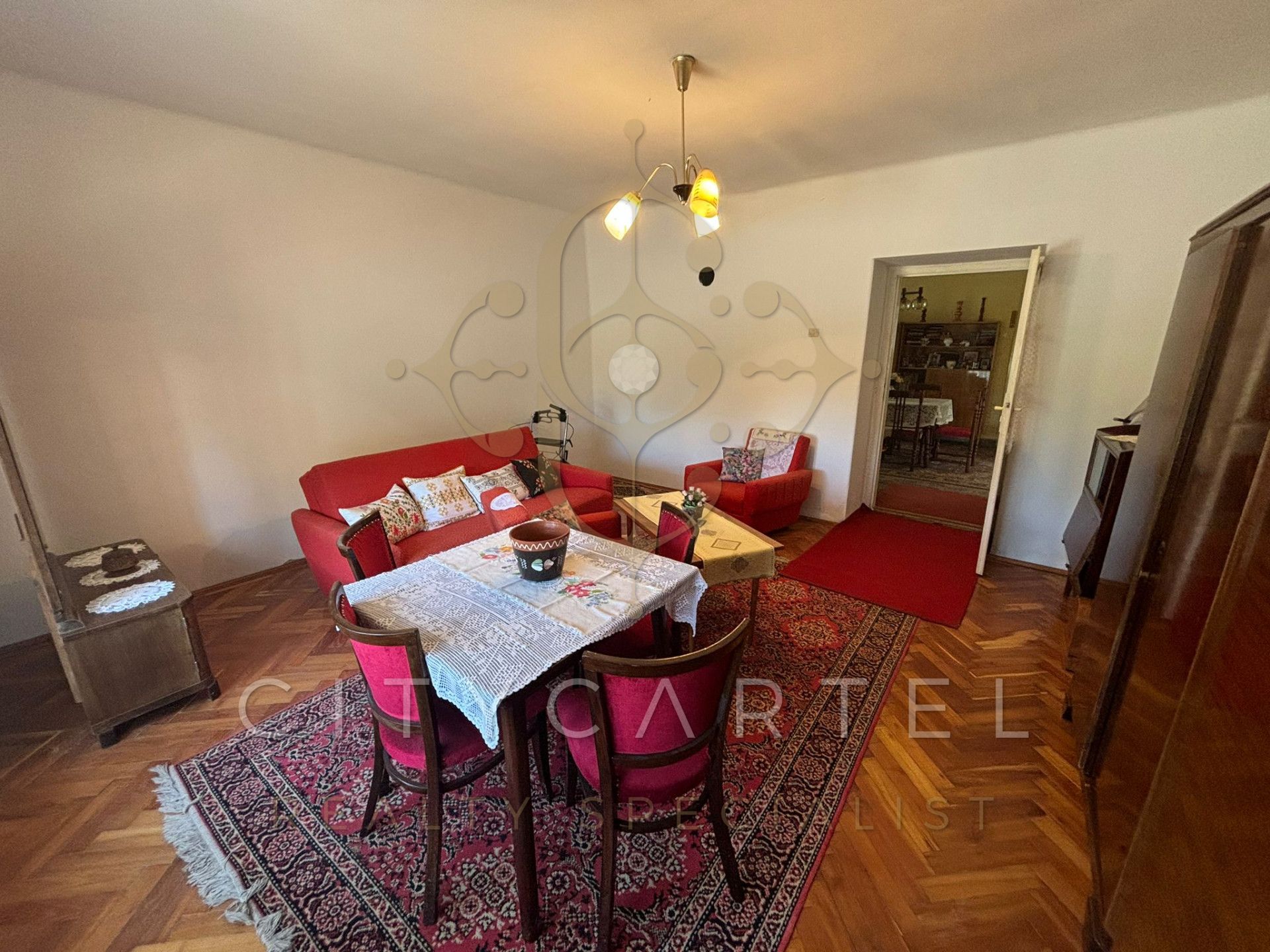 A fájl már létezik a célhelyen: import/kepek/vizjeles_5384187.jpg
Eladó Családi ház Hács  82 m<sup>2</sup> 34.9 millió Ft