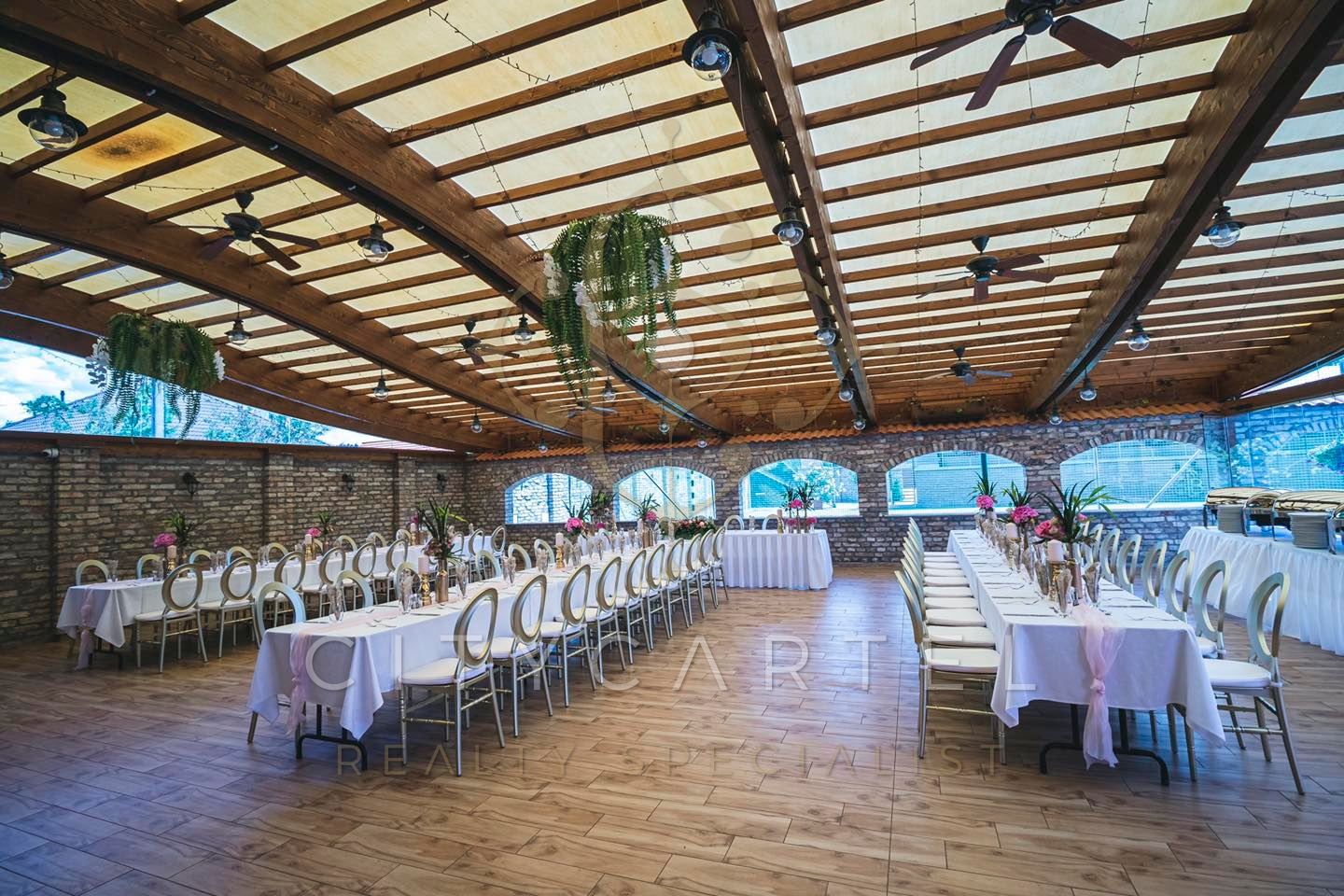 A fájl már létezik a célhelyen: import/kepek/vizjeles_5386859.jpg
For sale Hotel, guesthouse Ladánybene  755 m<sup>2</sup> 1200000 EUR
