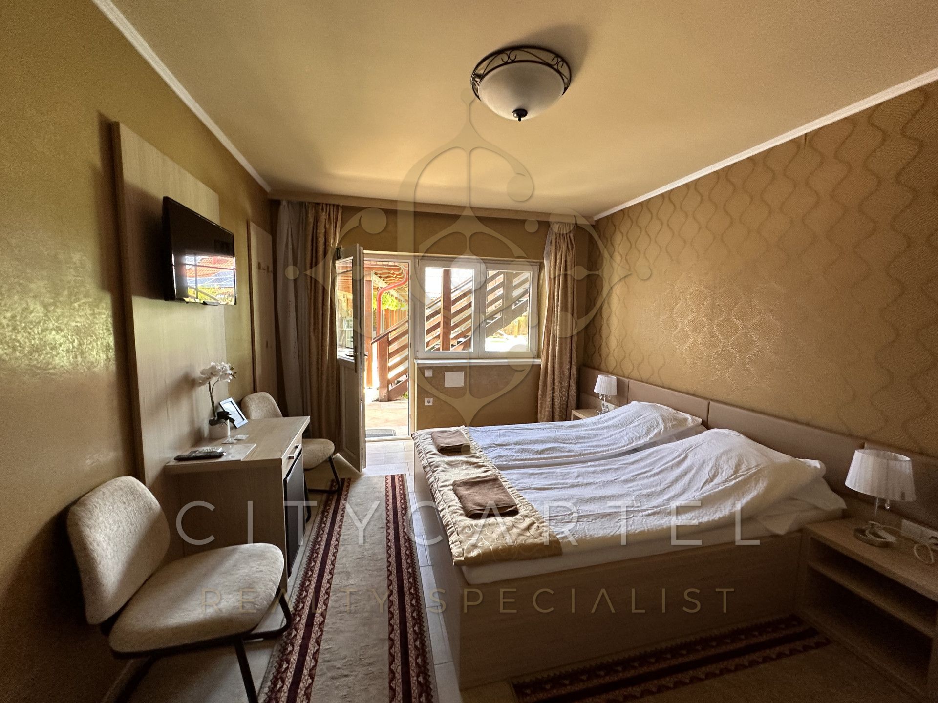 A fájl már létezik a célhelyen: import/kepek/vizjeles_5387045.jpg
For sale Hotel, guesthouse Ladánybene  755 m<sup>2</sup> 1200000 EUR