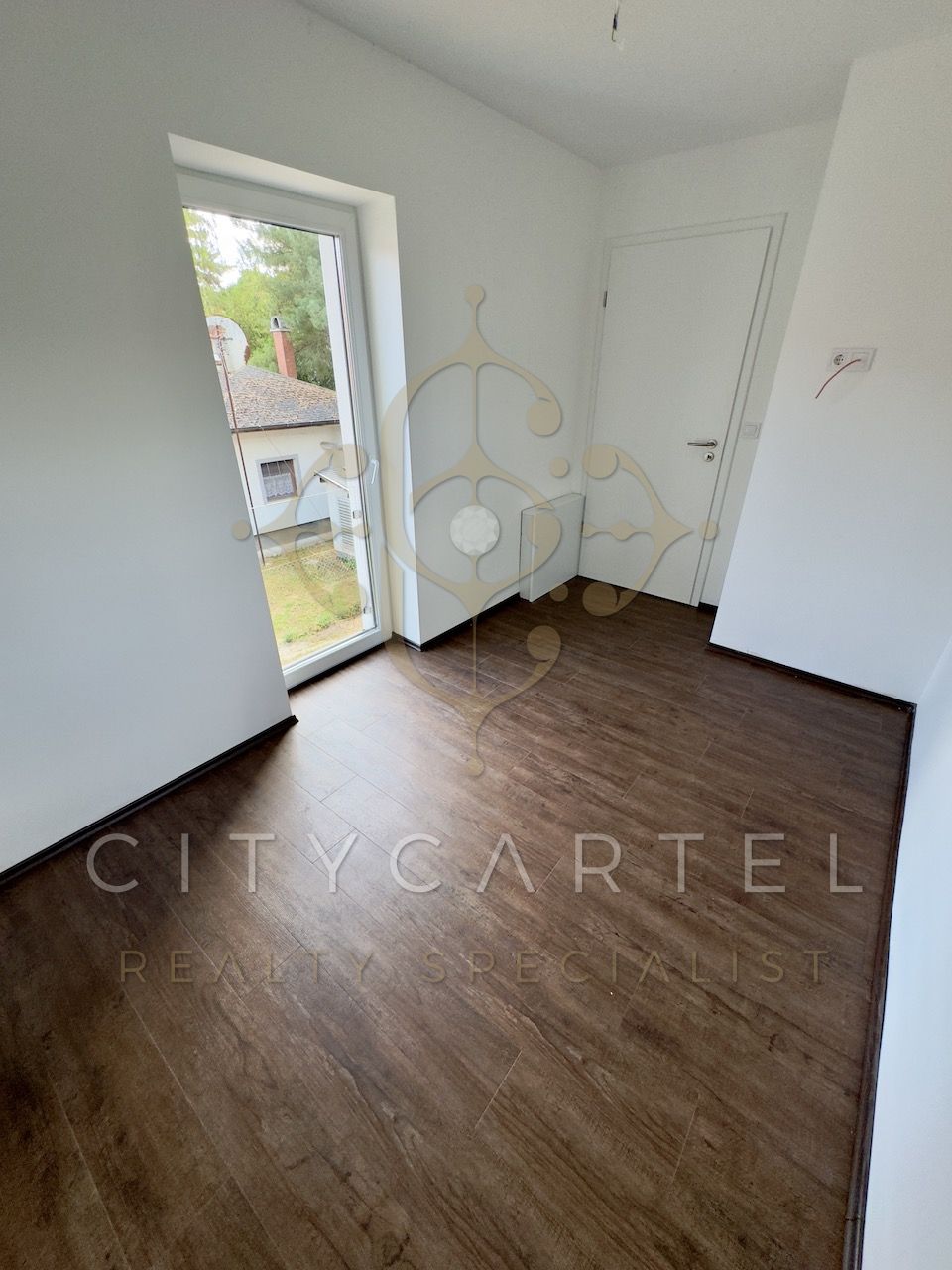 A fájl már létezik a célhelyen: import/kepek/vizjeles_5407727.jpg
Eladó Családi ház Siófok  77 m<sup>2</sup> 119 millió Ft