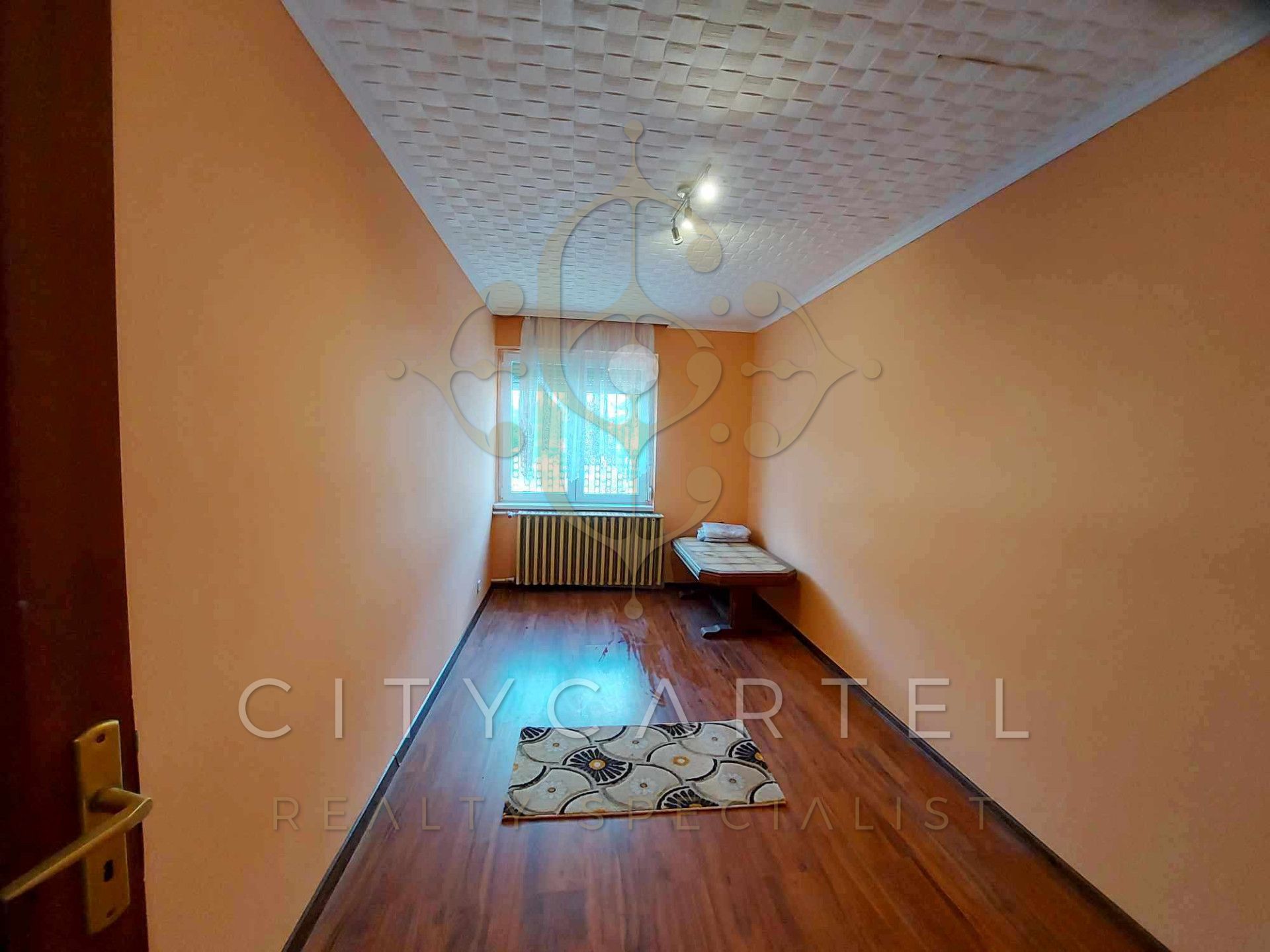 A fájl már létezik a célhelyen: import/kepek/vizjeles_5408084.jpg
For sale house Solt  107 m<sup>2</sup> 38 millió Ft