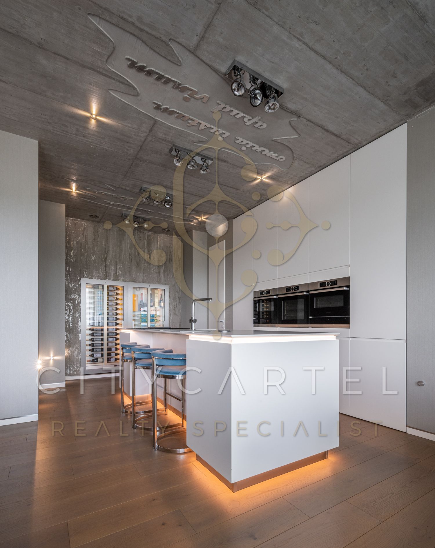 A fájl már létezik a célhelyen: import/kepek/vizjeles_5408318.jpg
For sale Villa, castle, mansion Budapest, II. kerület  615 m<sup>2</sup> 1390 millió Ft