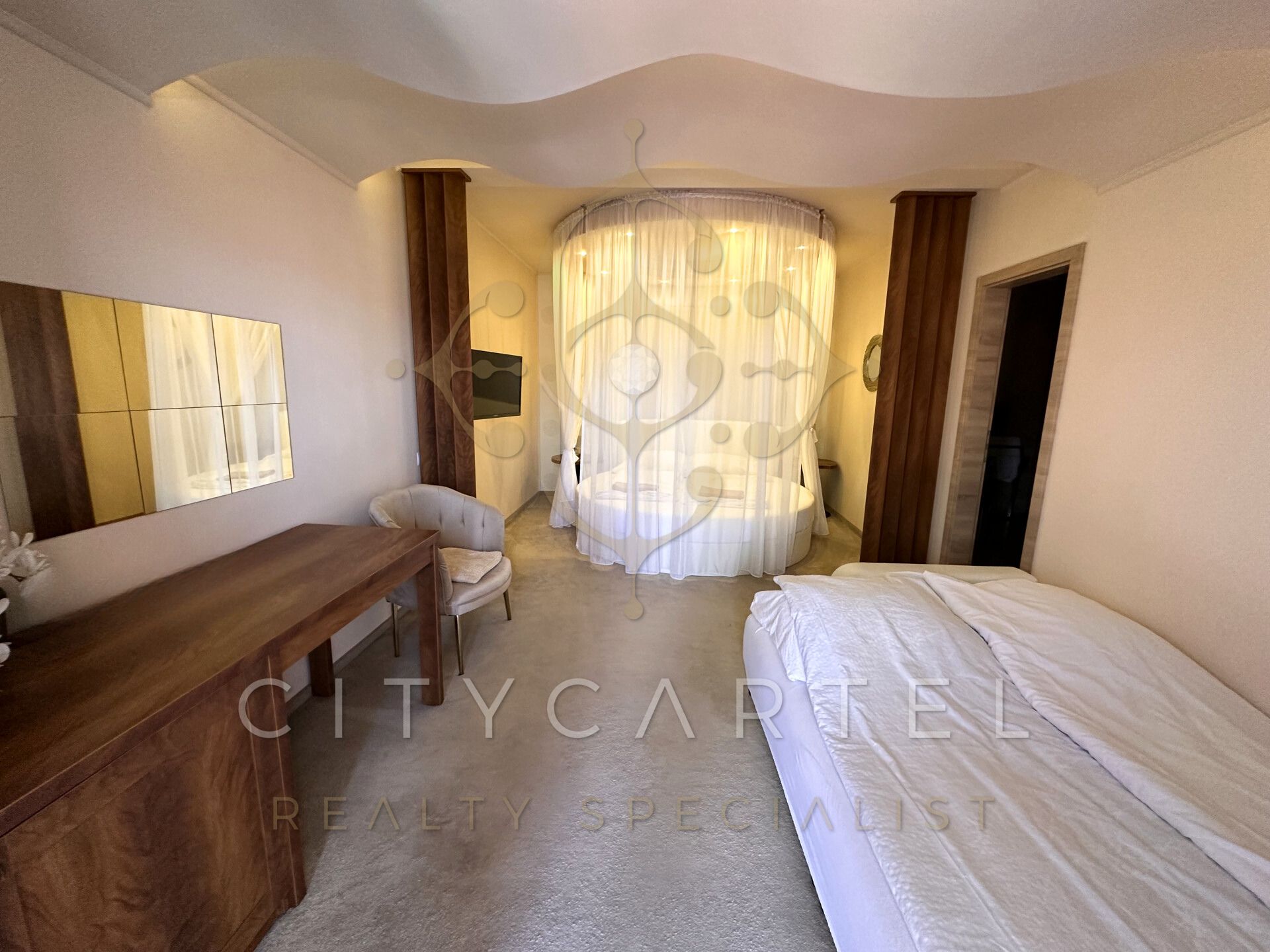 A fájl már létezik a célhelyen: import/kepek/vizjeles_5408666.jpg
For sale Hotel, guesthouse Ladánybene  755 m<sup>2</sup> 1200000 EUR