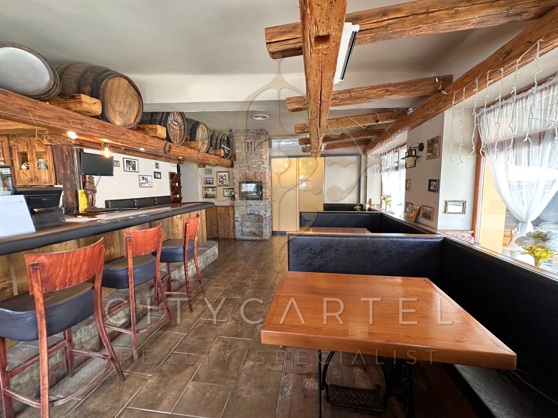 A fájl már létezik a célhelyen: import/kepek/vizjeles_5409342.jpg
For sale Hotel, guesthouse Ladánybene  755 m<sup>2</sup> 1200000 EUR
