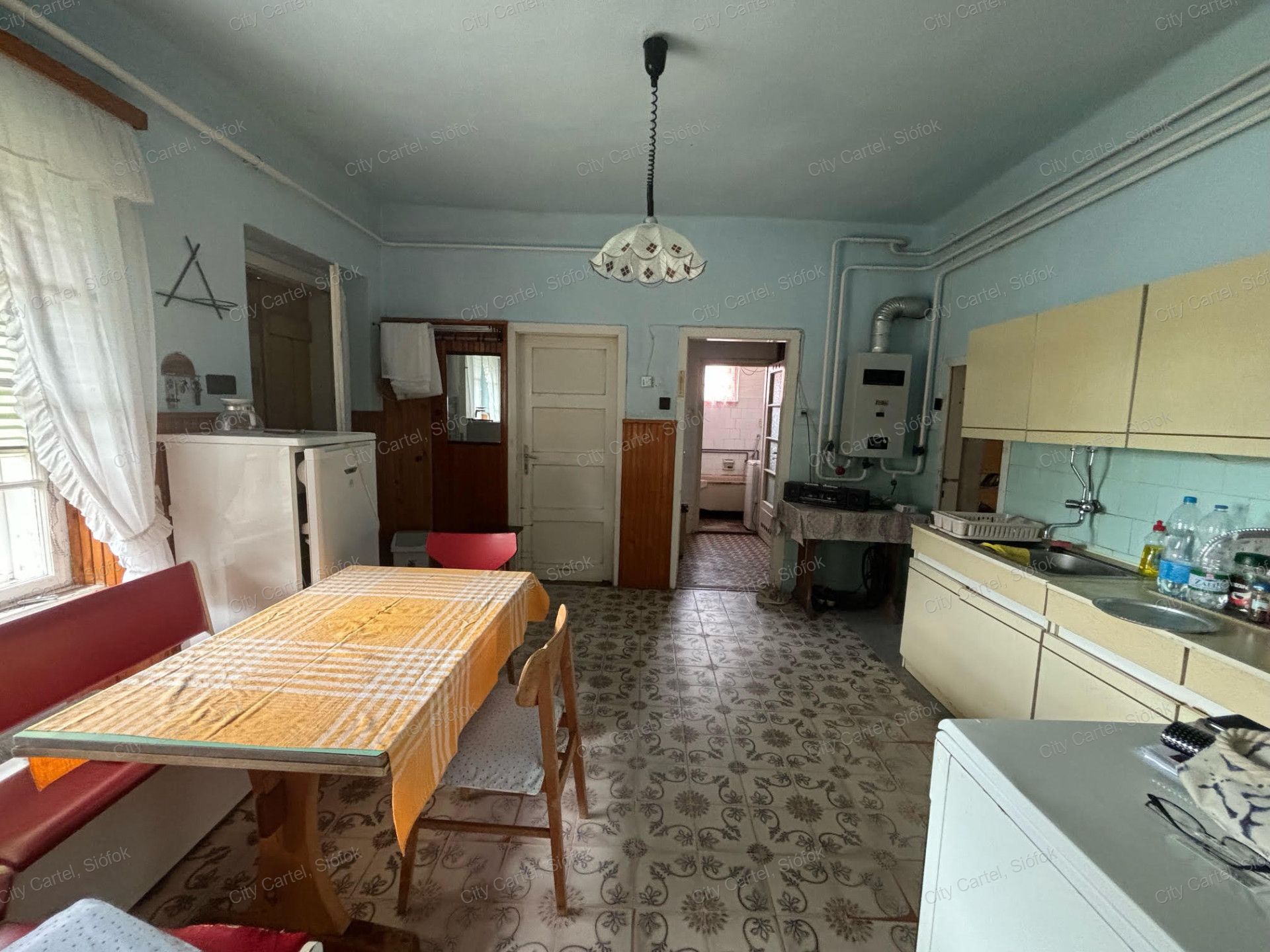 A fájl már létezik a célhelyen: import/kepek/vizjeles_5417368.jpg
Eladó Családi ház Látrány  91 m<sup>2</sup> 39 millió Ft