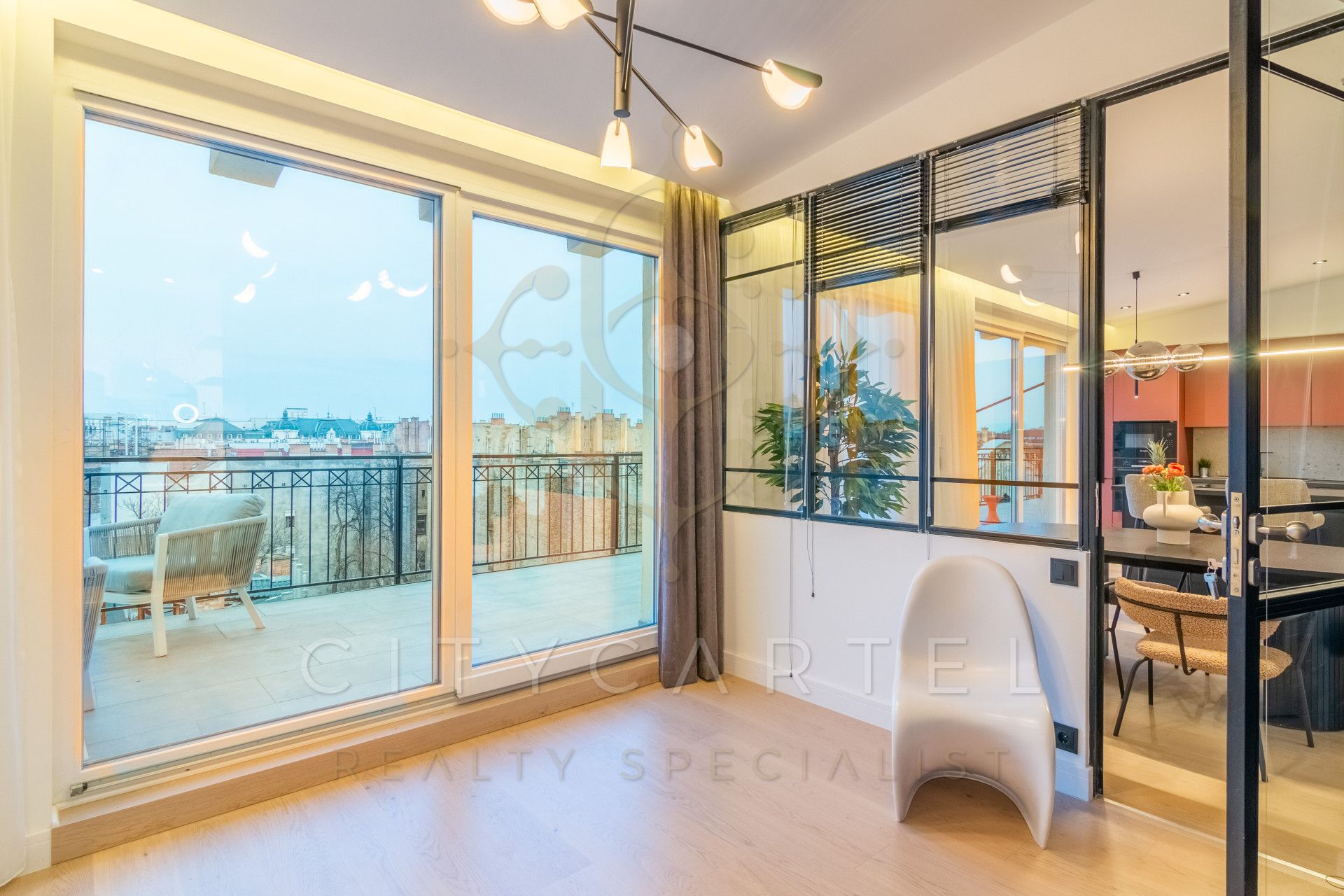 A fájl már létezik a célhelyen: import/kepek/vizjeles_5430989.jpg
Eladó Téglalakás Budapest, VII. kerület  118 m<sup>2</sup> 3900 EUR
