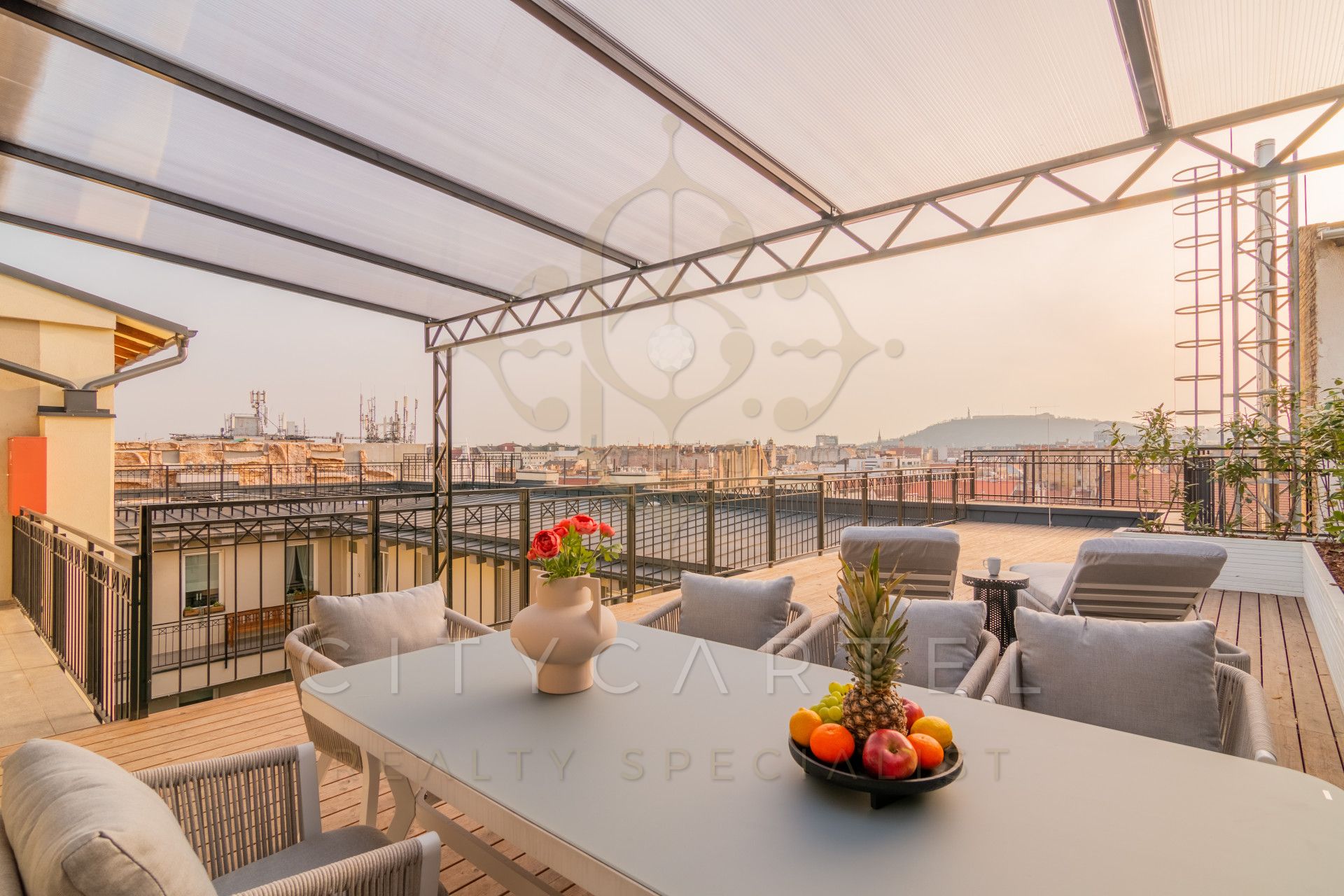 A fájl már létezik a célhelyen: import/kepek/vizjeles_5431018.jpg
Eladó Téglalakás Budapest, VII. kerület  118 m<sup>2</sup> 3900 EUR