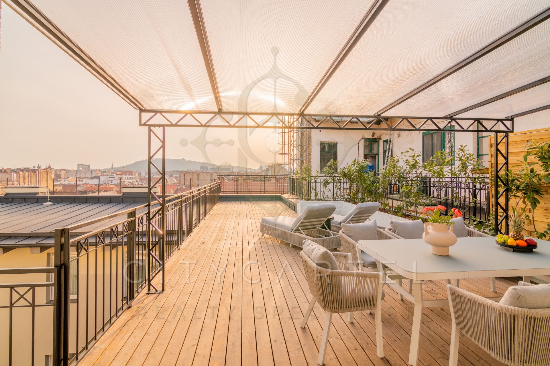 A fájl már létezik a célhelyen: import/kepek/vizjeles_5431023.jpg
Eladó Téglalakás Budapest, VII. kerület  118 m<sup>2</sup> 3900 EUR