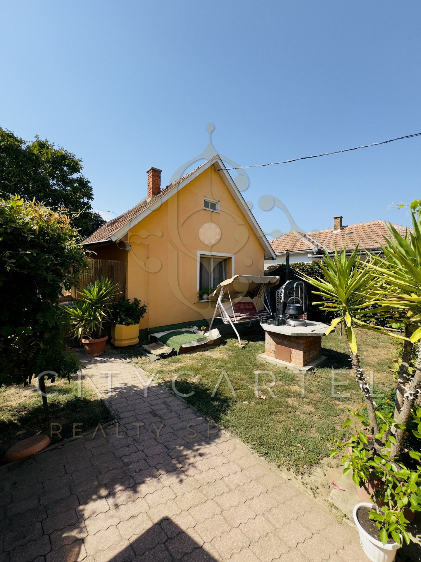 A fájl már létezik a célhelyen: import/kepek/vizjeles_5437915.jpg
Eladó Családi ház Balatonlelle  178 m<sup>2</sup> 159 millió Ft