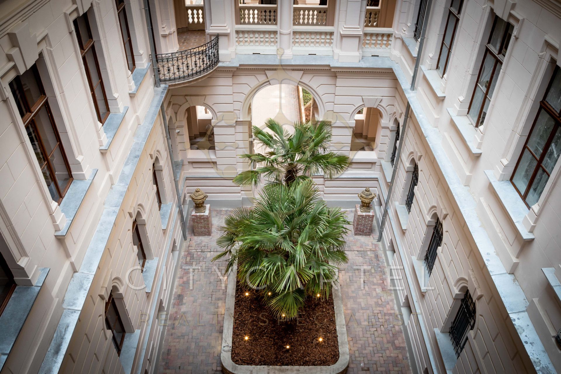 A fájl már létezik a célhelyen: import/kepek/vizjeles_5458201.jpg
For sale flat Budapest, VI. kerület  109 m<sup>2</sup> 410 millió Ft