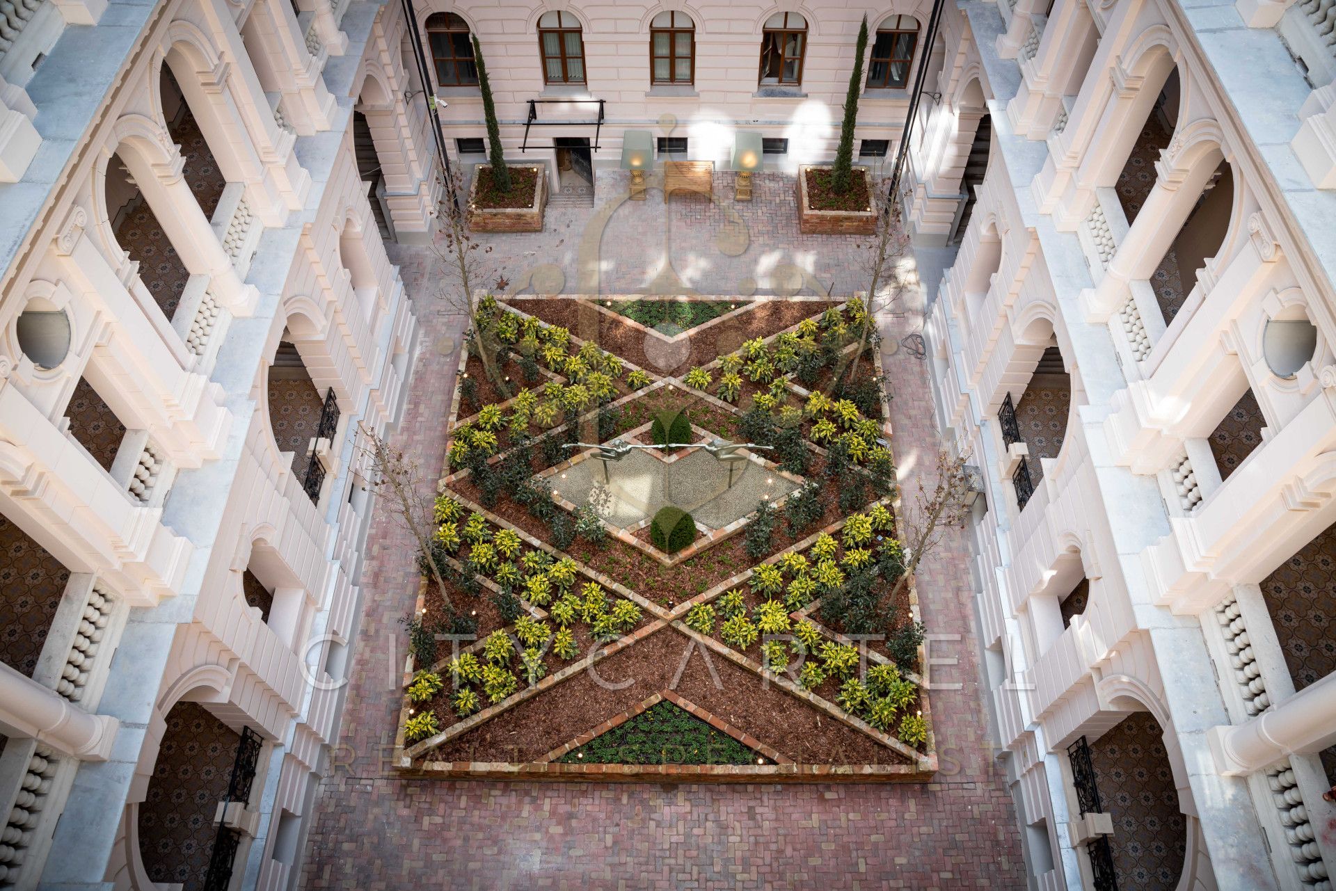 A fájl már létezik a célhelyen: import/kepek/vizjeles_5458202.jpg
For sale flat Budapest, VI. kerület  109 m<sup>2</sup> 410 millió Ft