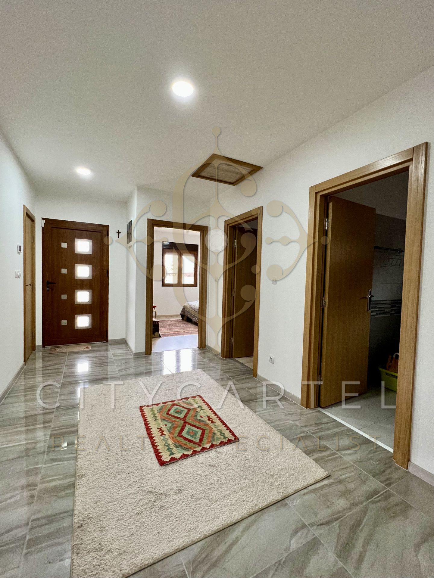 A fájl már létezik a célhelyen: import/kepek/vizjeles_5460023.jpg
For sale house Balatonlelle  125 m<sup>2</sup> 119 millió Ft