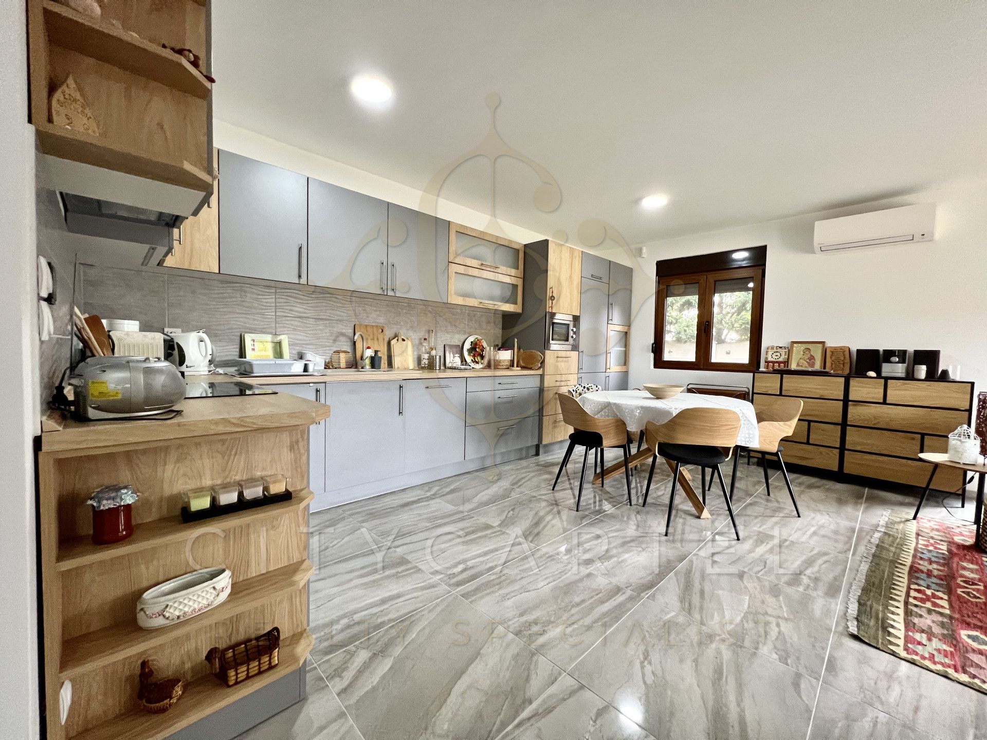 A fájl már létezik a célhelyen: import/kepek/vizjeles_5460029.jpg
For sale house Balatonlelle  125 m<sup>2</sup> 119 millió Ft