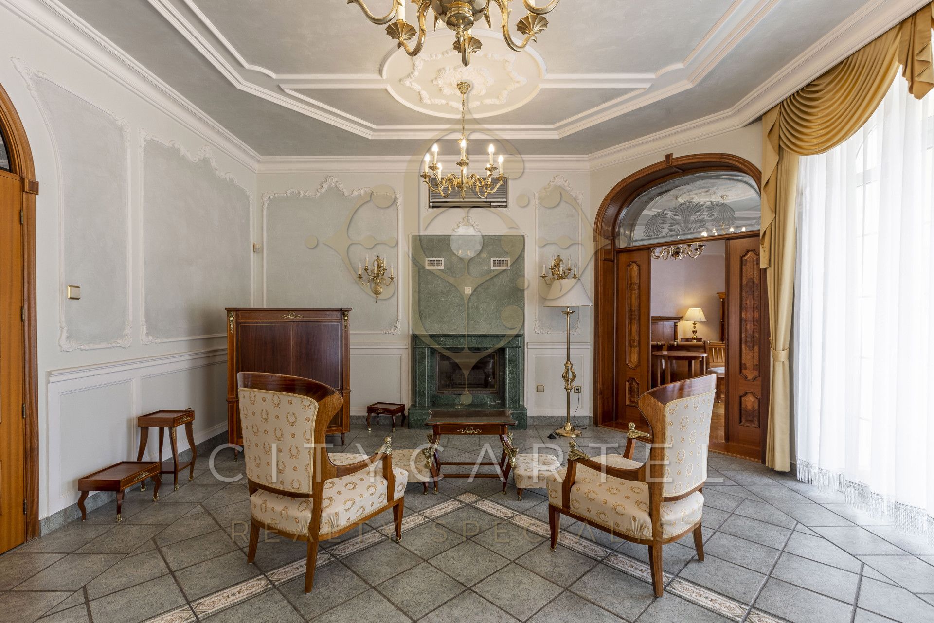 A fájl már létezik a célhelyen: import/kepek/vizjeles_5471655.jpg
For sale Villa, castle, mansion Budapest, II. kerület  913 m<sup>2</sup> 3800000 EUR