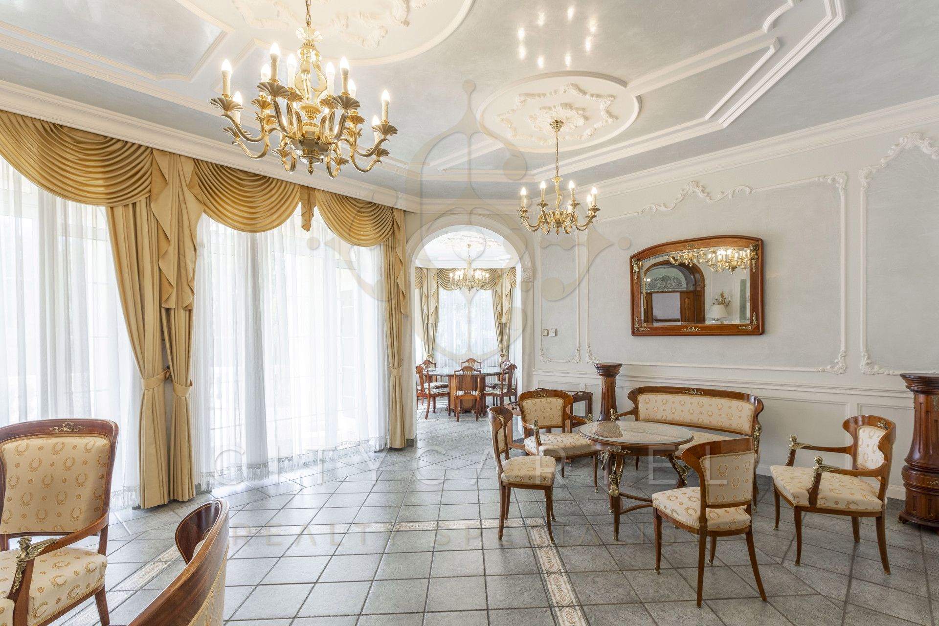 A fájl már létezik a célhelyen: import/kepek/vizjeles_5471656.jpg
For sale Villa, castle, mansion Budapest, II. kerület  913 m<sup>2</sup> 3800000 EUR