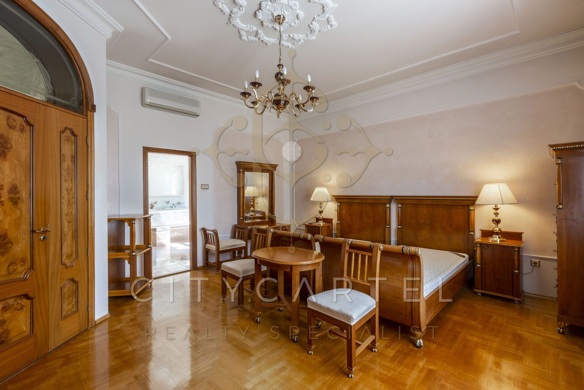 A fájl már létezik a célhelyen: import/kepek/vizjeles_5471657.jpg
For sale Villa, castle, mansion Budapest, II. kerület  913 m<sup>2</sup> 3800000 EUR