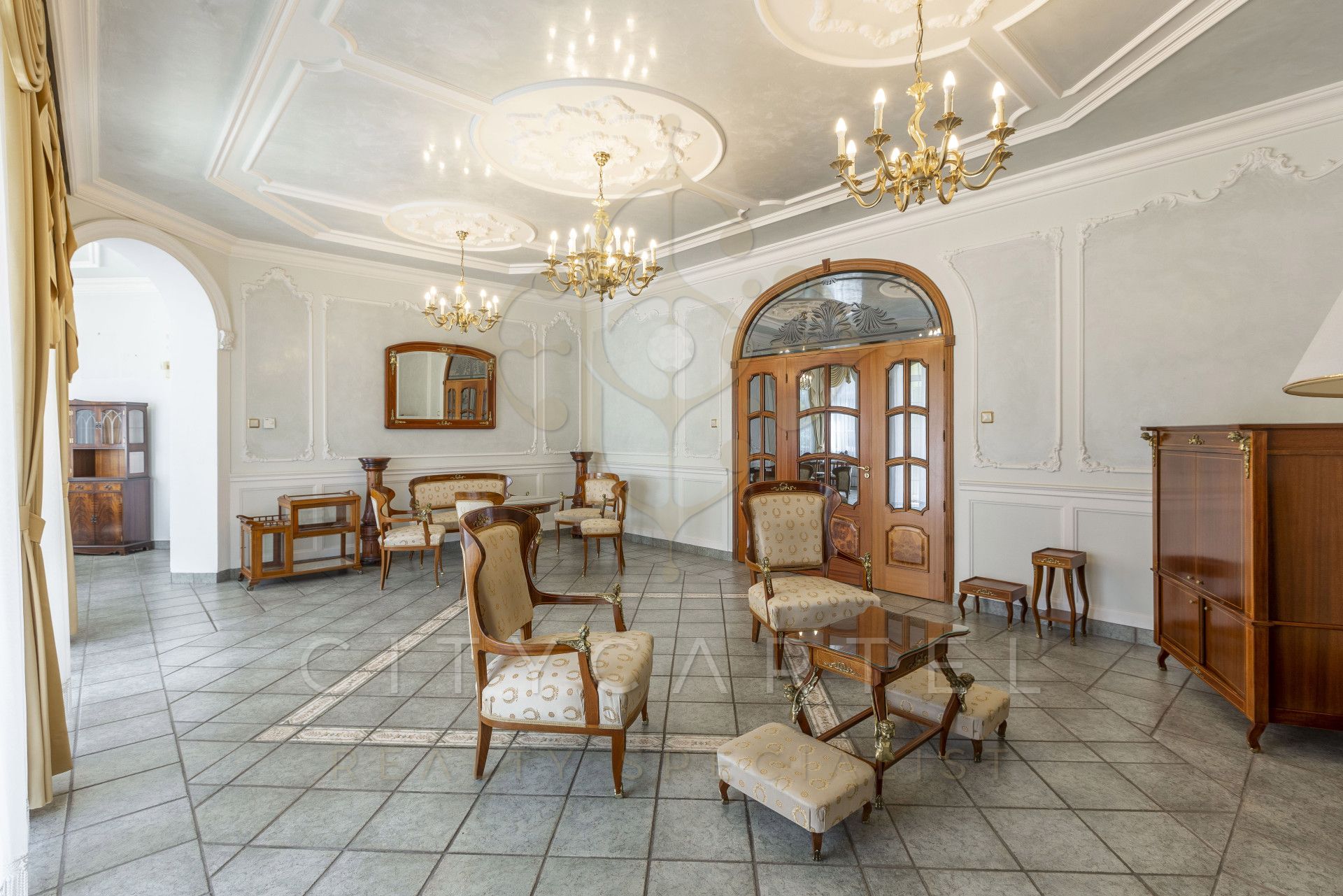 A fájl már létezik a célhelyen: import/kepek/vizjeles_5471659.jpg
For sale Villa, castle, mansion Budapest, II. kerület  913 m<sup>2</sup> 3800000 EUR