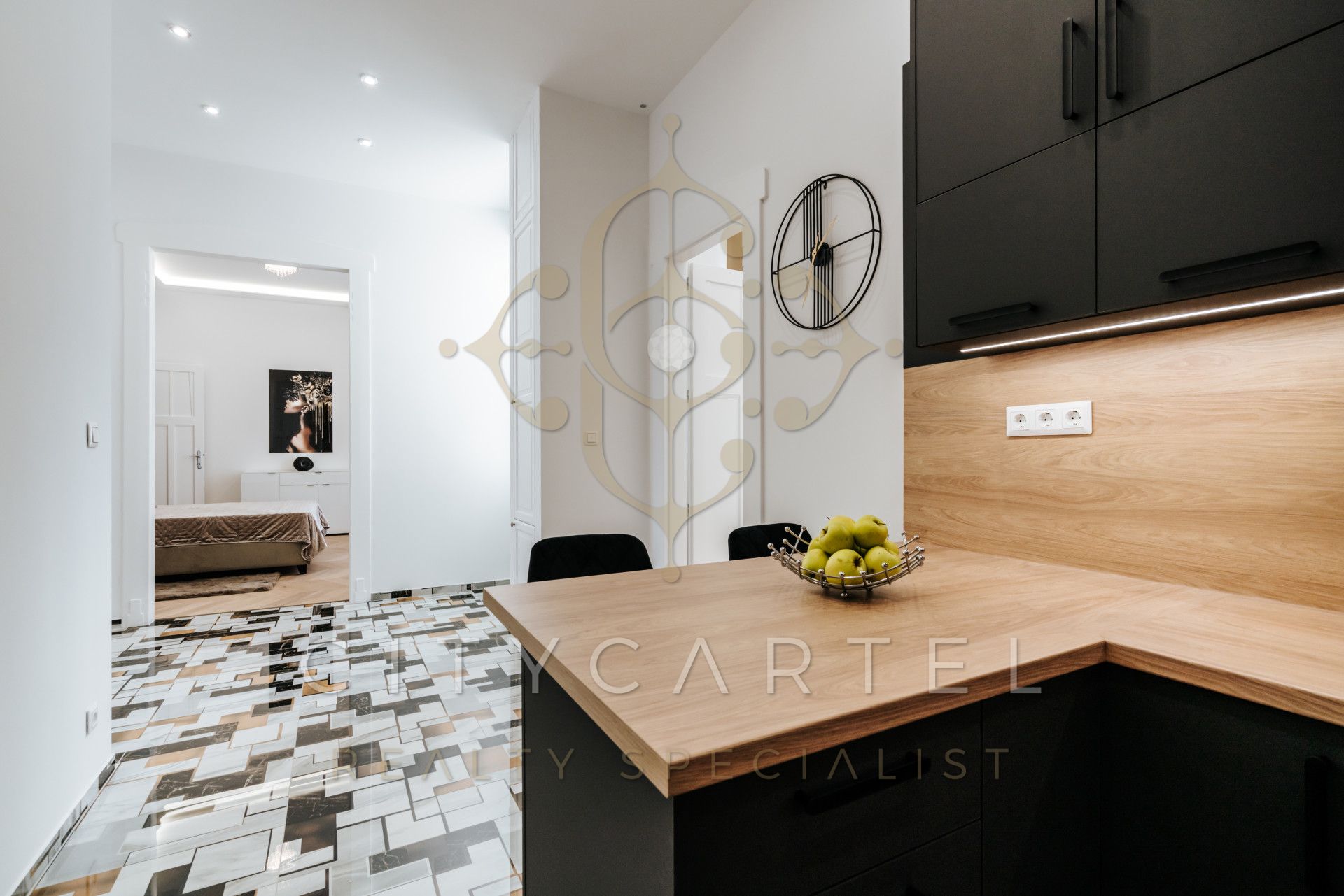 A fájl már létezik a célhelyen: import/kepek/vizjeles_5472829.jpg
For sale flat Budapest, V. kerület  120 m<sup>2</sup> 320 millió Ft