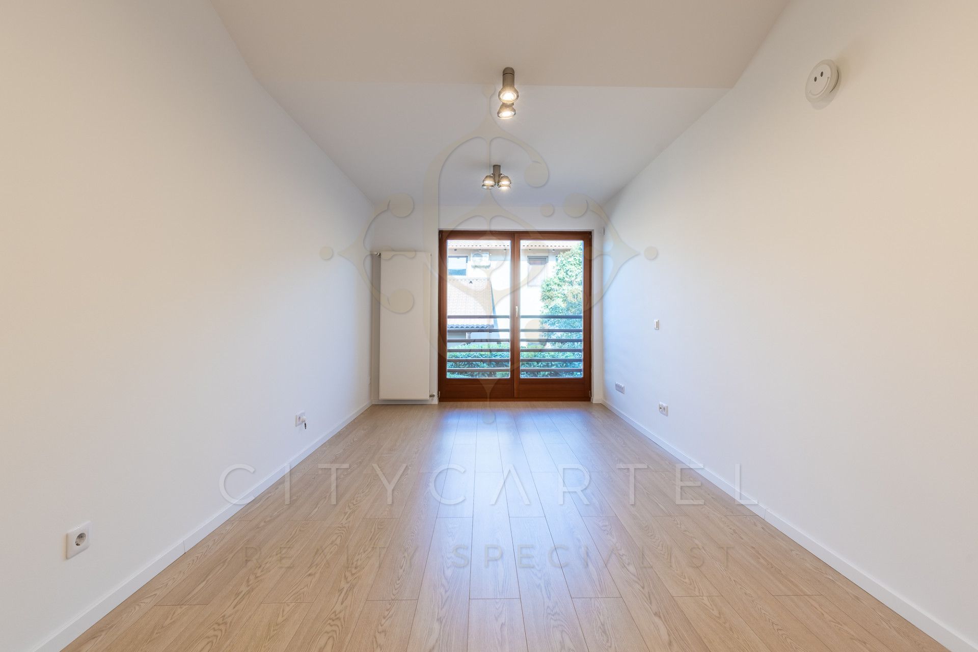 A fájl már létezik a célhelyen: import/kepek/vizjeles_5475004.jpg
Eladó Ikerház Diósd  260 m<sup>2</sup> 209.9 millió Ft