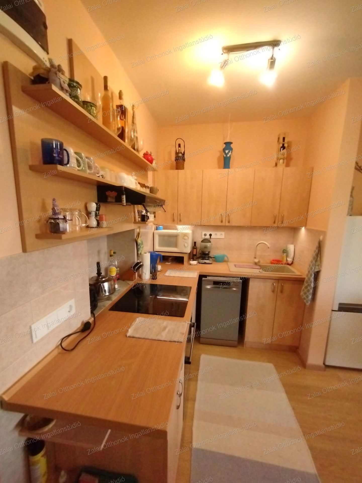 A fájl már létezik a célhelyen: import/kepek/vizjeles_5483016.jpg
For sale house Zalakaros  144 m<sup>2</sup> 74.49 millió Ft