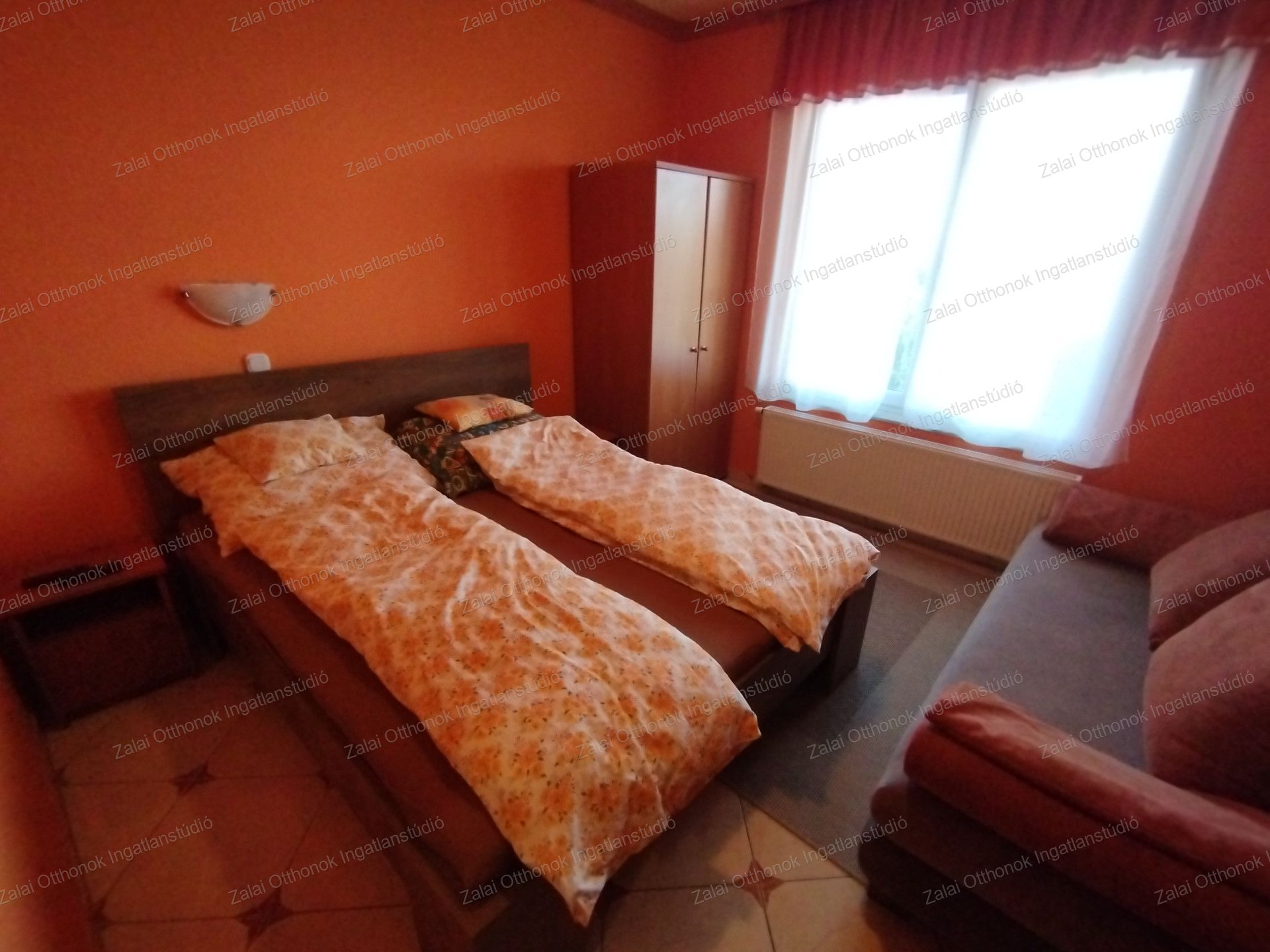 A fájl már létezik a célhelyen: import/kepek/vizjeles_5483024.jpg
For sale house Zalakaros  144 m<sup>2</sup> 74.49 millió Ft