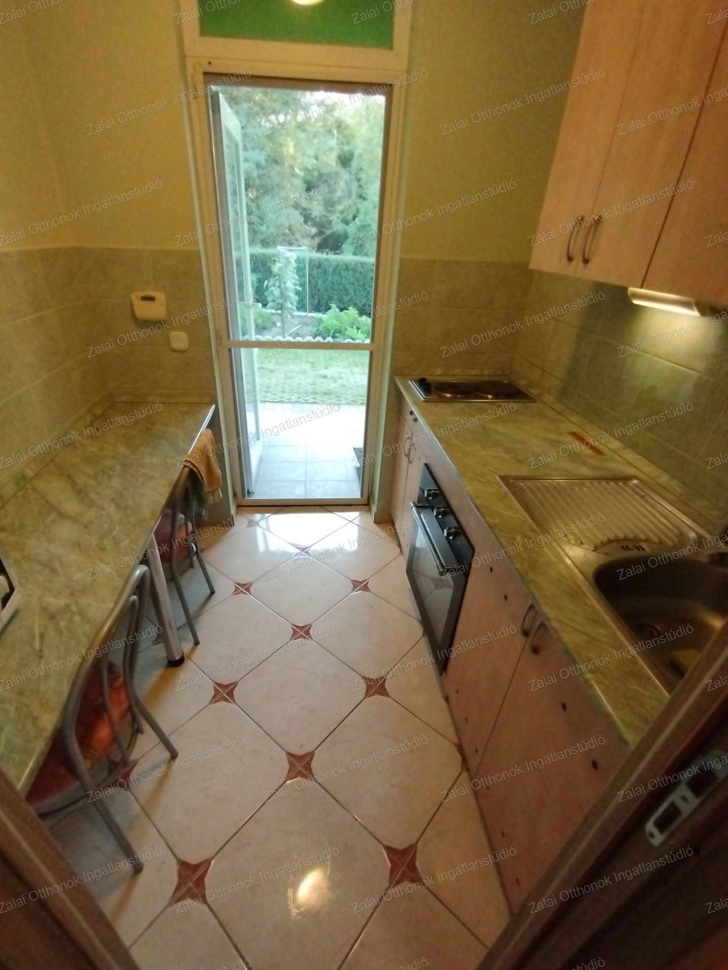 A fájl már létezik a célhelyen: import/kepek/vizjeles_5483026.jpg
For sale house Zalakaros  144 m<sup>2</sup> 74.49 millió Ft