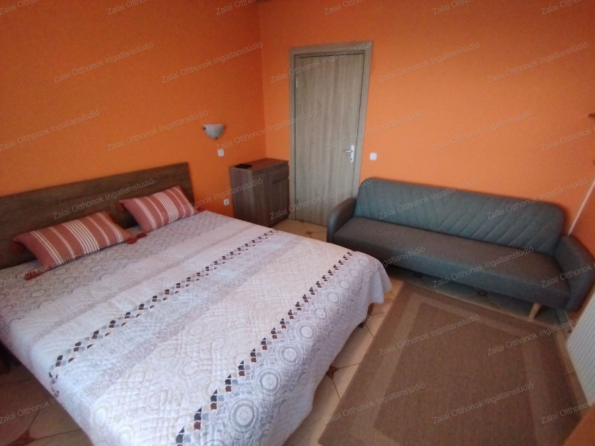 A fájl már létezik a célhelyen: import/kepek/vizjeles_5483030.jpg
For sale house Zalakaros  144 m<sup>2</sup> 74.49 millió Ft