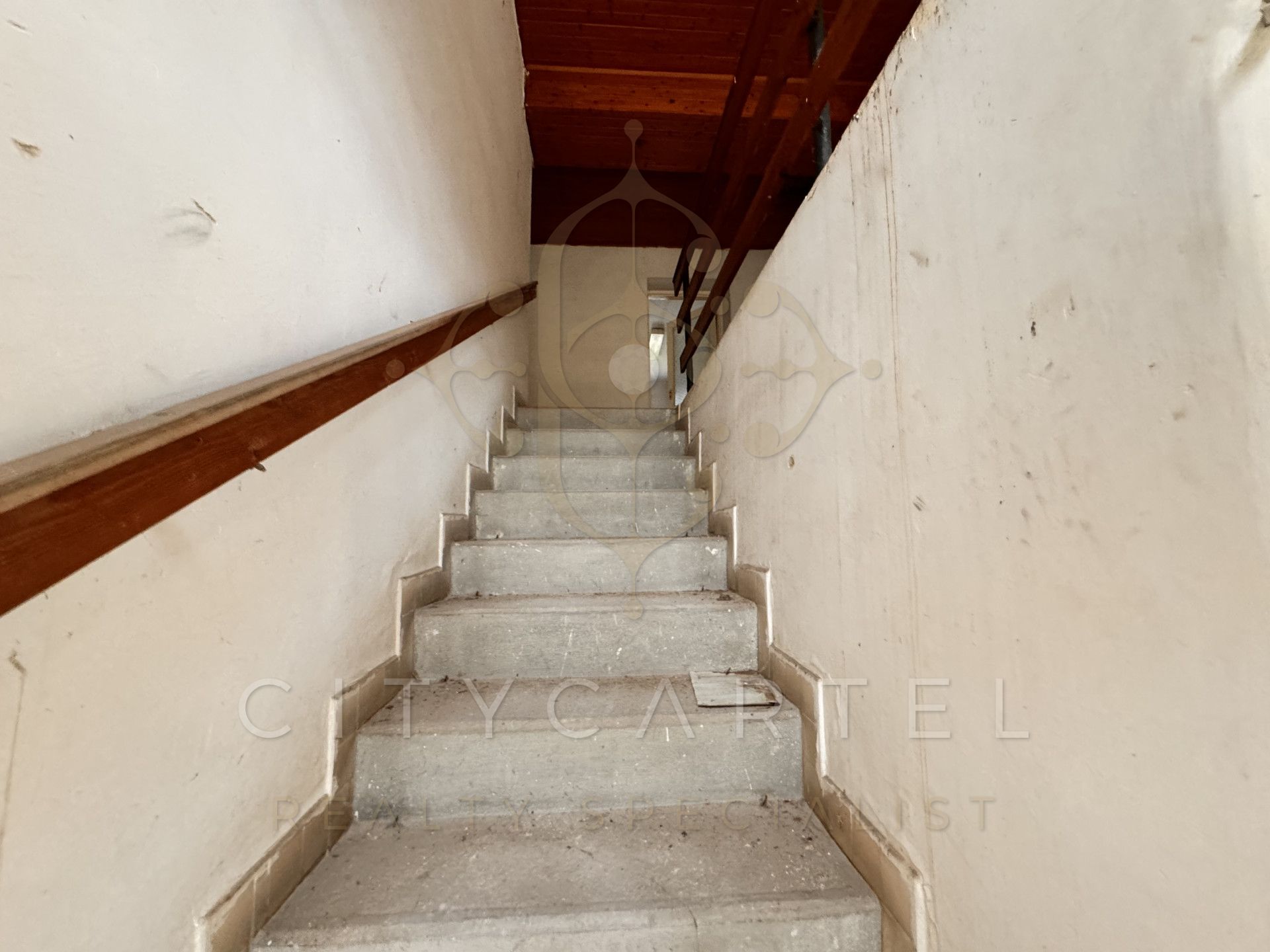 A fájl már létezik a célhelyen: import/kepek/vizjeles_5483474.jpg
For sale Villa, castle, mansion Csepreg  1200 m<sup>2</sup> 159 millió Ft