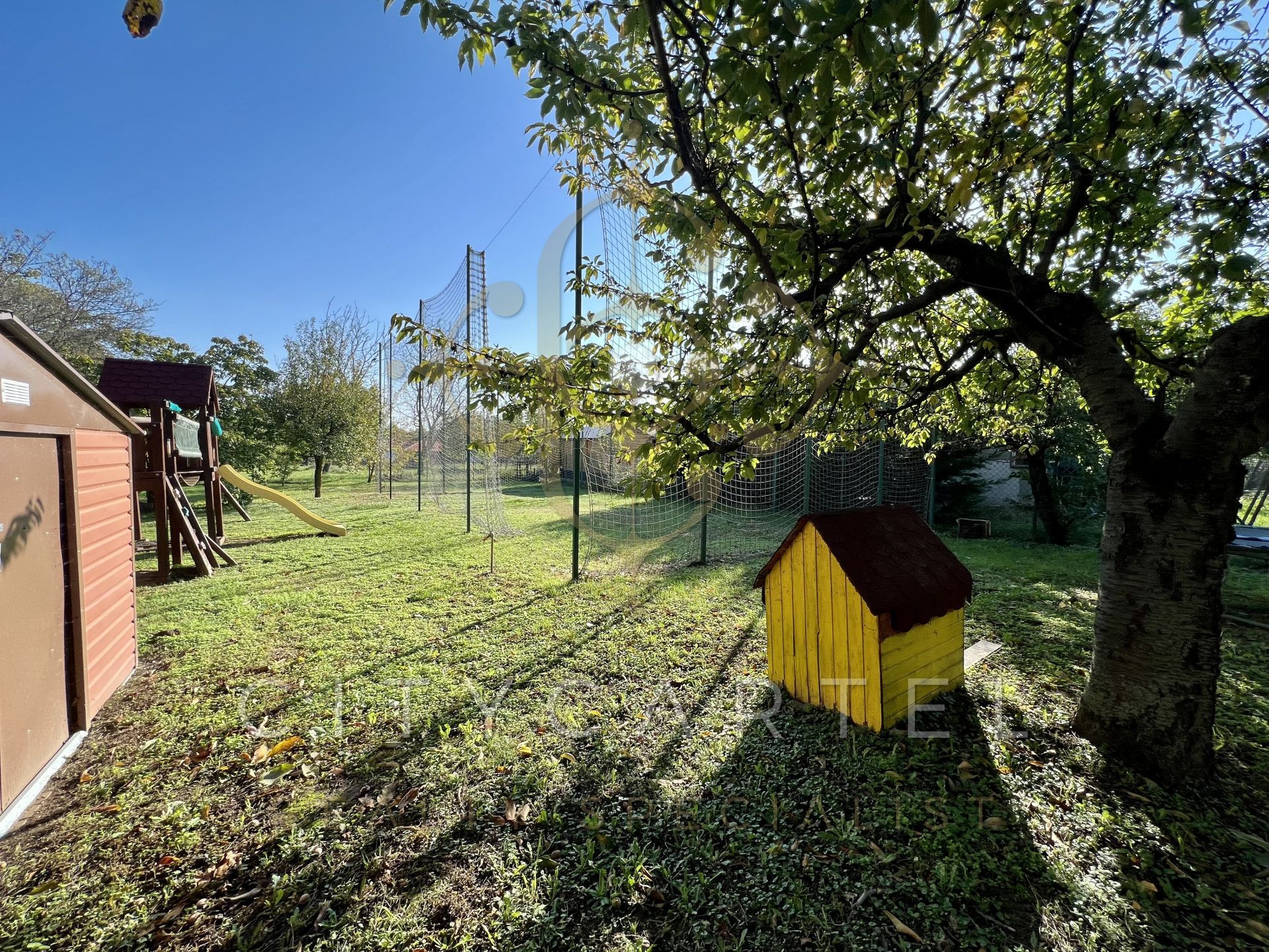 A fájl már létezik a célhelyen: import/kepek/vizjeles_5490229.jpg
Eladó Családi ház Balatonlelle  280 m<sup>2</sup> 179 millió Ft