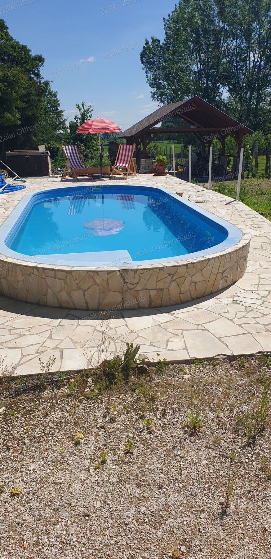 A fájl már létezik a célhelyen: import/kepek/vizjeles_5492787.jpg
For sale house Zalakaros  229 m<sup>2</sup> 89 millió Ft