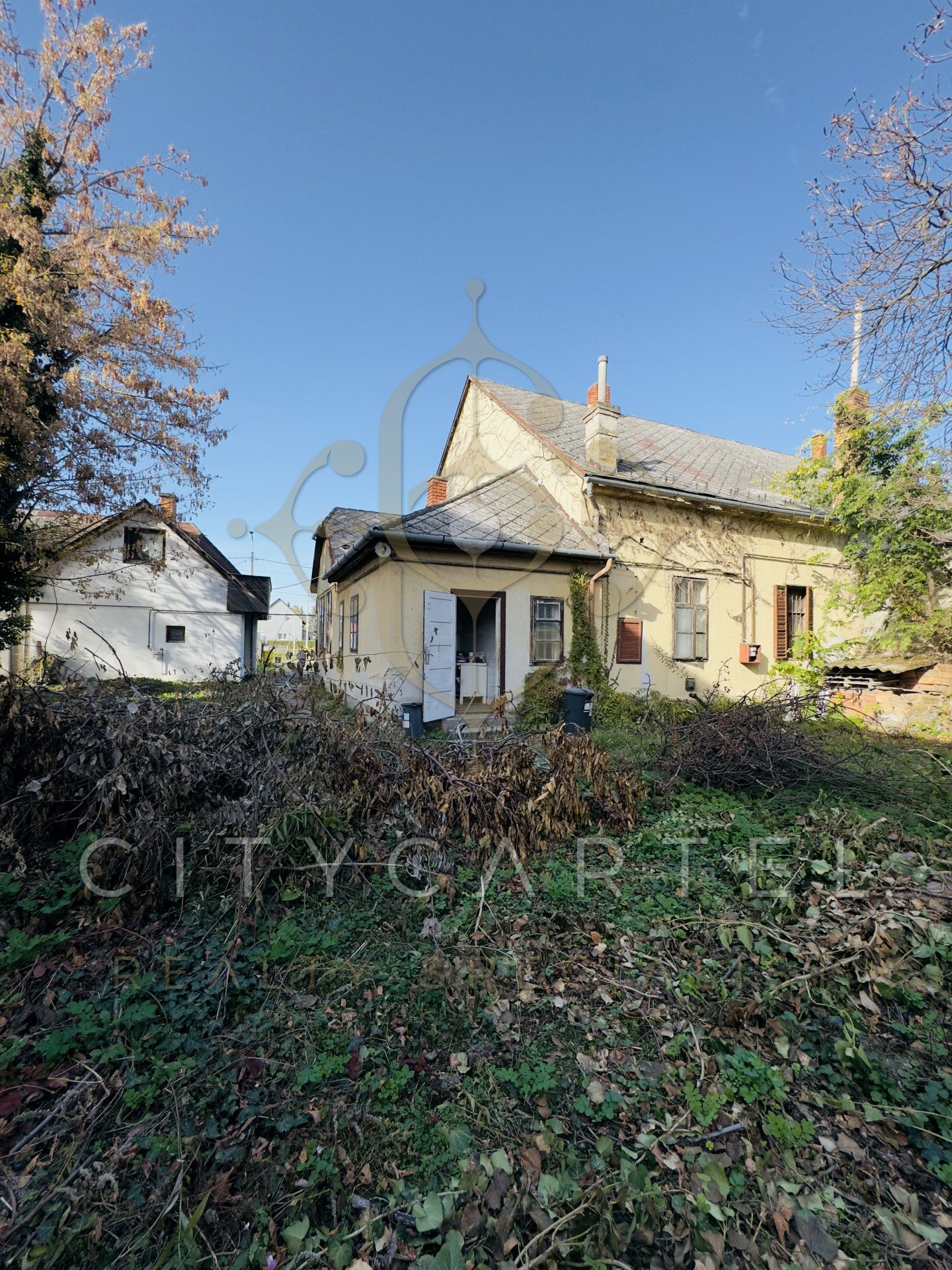 A fájl már létezik a célhelyen: import/kepek/vizjeles_5494557.jpg
Eladó Családi ház Balatonboglár  120 m<sup>2</sup> 49.9 millió Ft