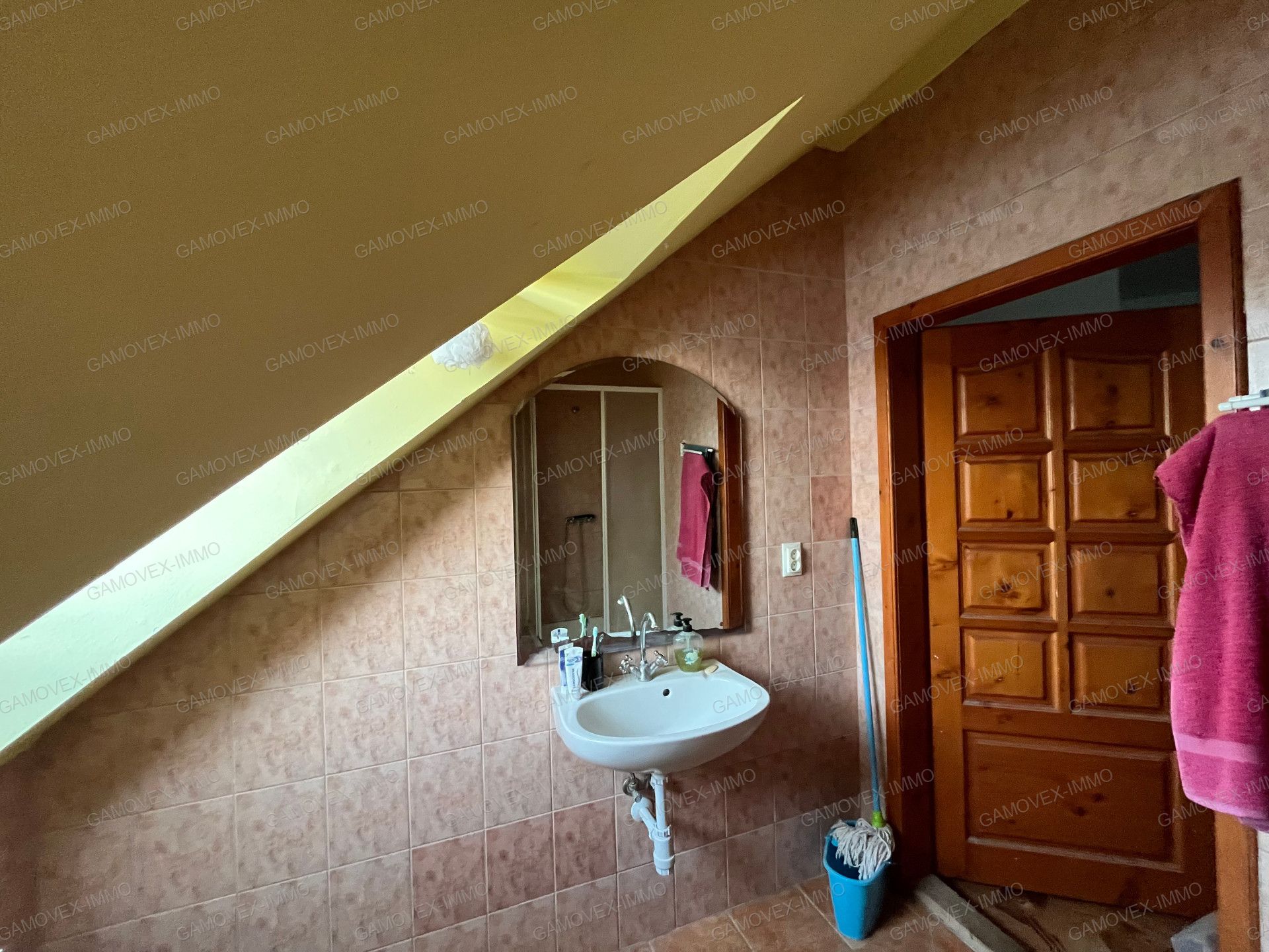 A fájl már létezik a célhelyen: import/kepek/vizjeles_5502024.jpg
Eladó Családi ház Baté  200 m<sup>2</sup> 76.8 millió Ft